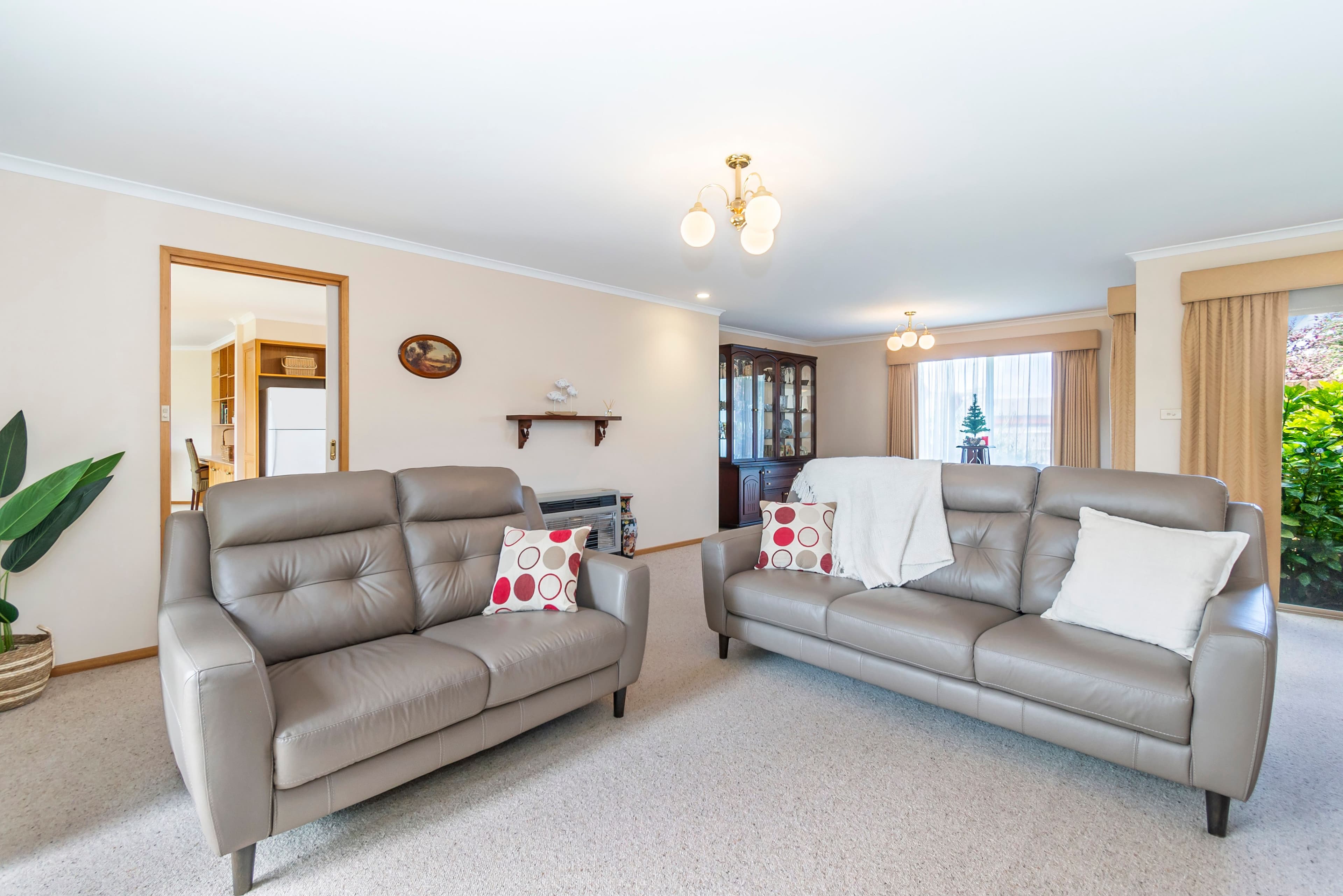 8 Cassie Close, Warrnambool VIC 3280, Warrnambool - Thumbnail 2