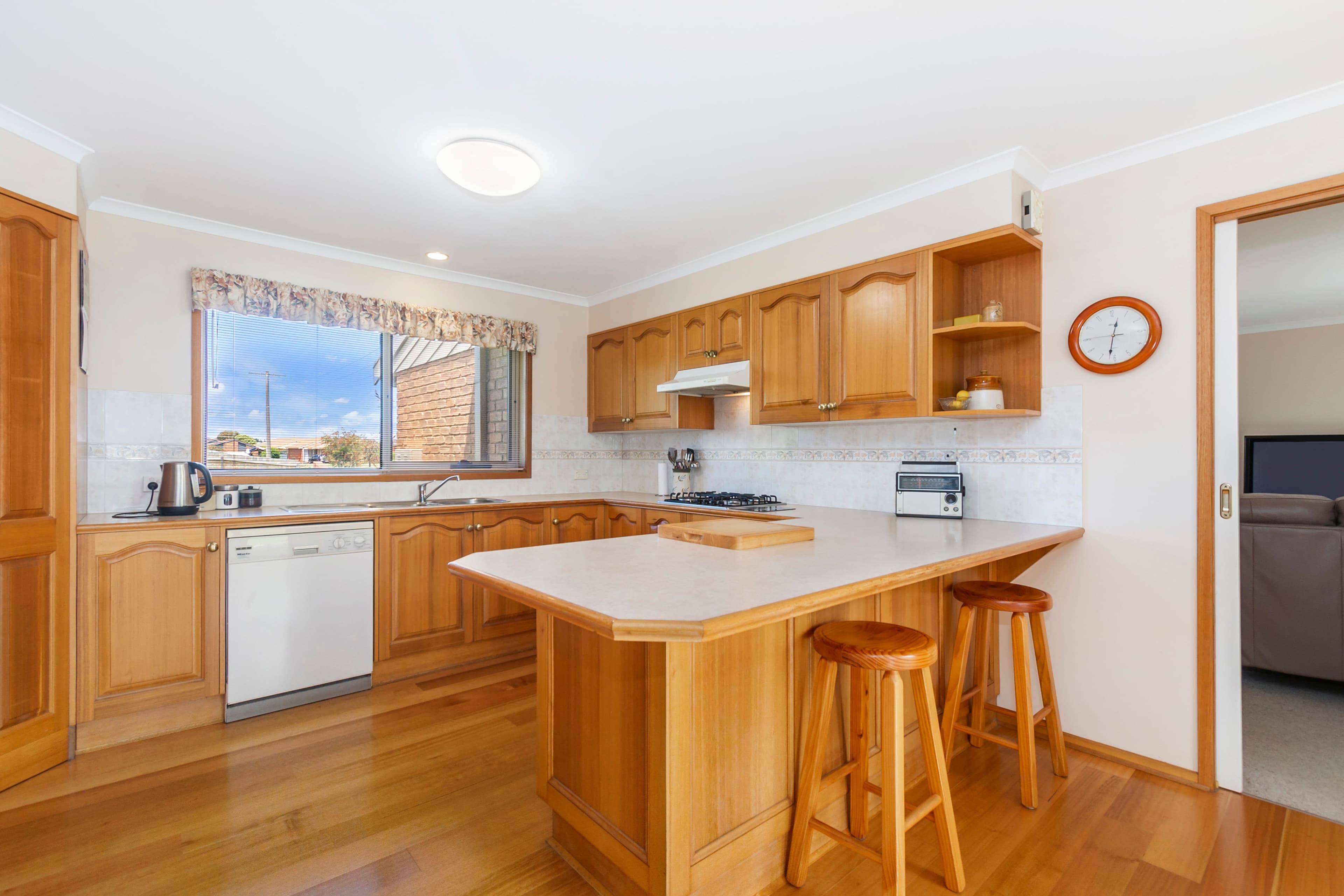 8 Cassie Close, Warrnambool VIC 3280, Warrnambool - Thumbnail 4