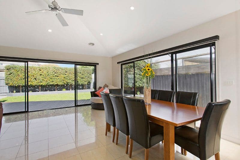 3 Pauline Avenue, DINGLEY VILLAGE VIC 3172, Dingley Village - Thumbnail 3