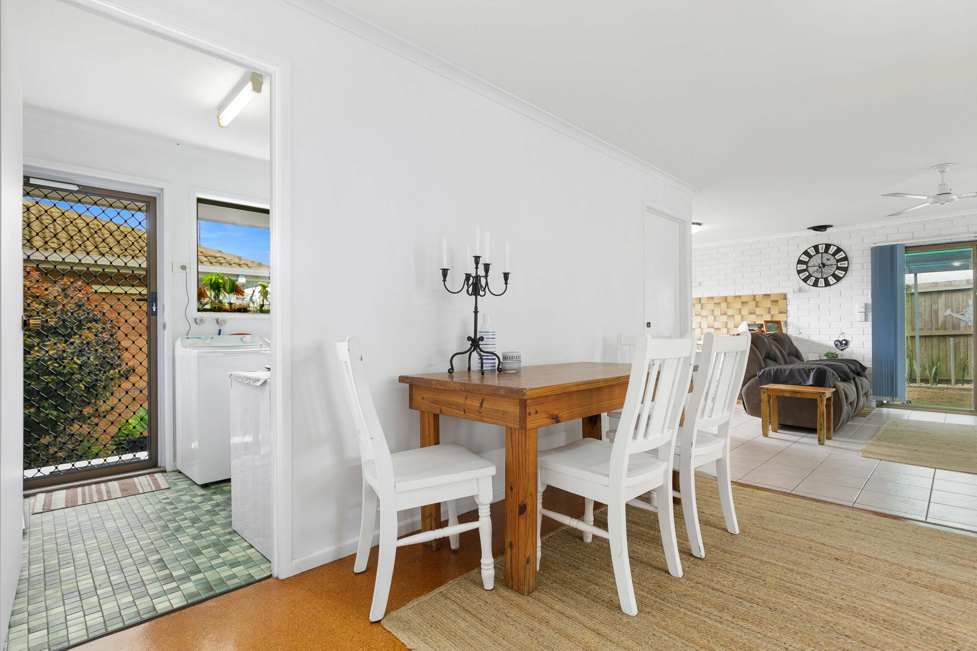 6 Ungowa Avenue, Pialba QLD 4655, Pialba - Thumbnail 5
