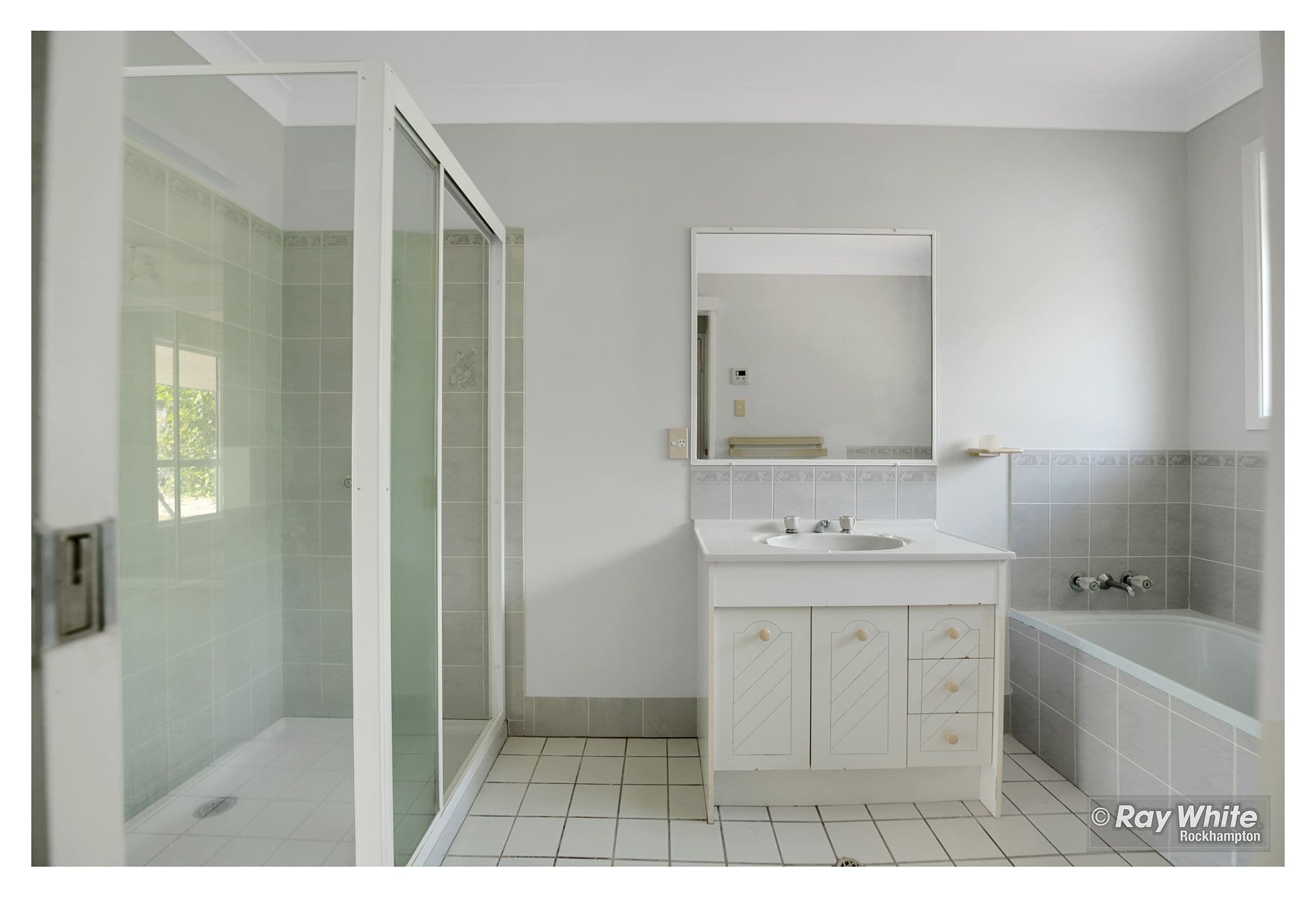 10 Ingham Street, Kawana QLD 4701, Kawana - Thumbnail 4