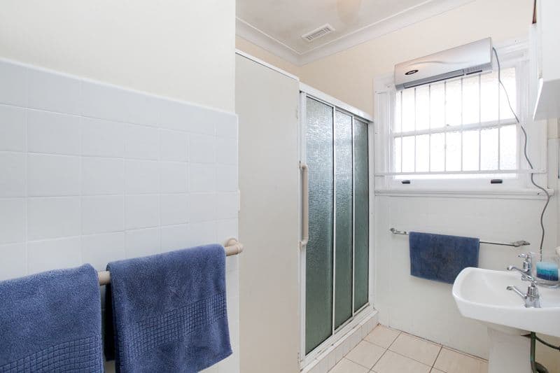 9 Waldheim Street, ANNERLEY QLD 4103, Annerley - Thumbnail 5