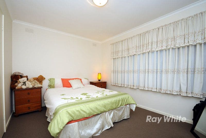 32 Blamey Street, NOBLE PARK VIC 3174, Noble Park - Thumbnail 6