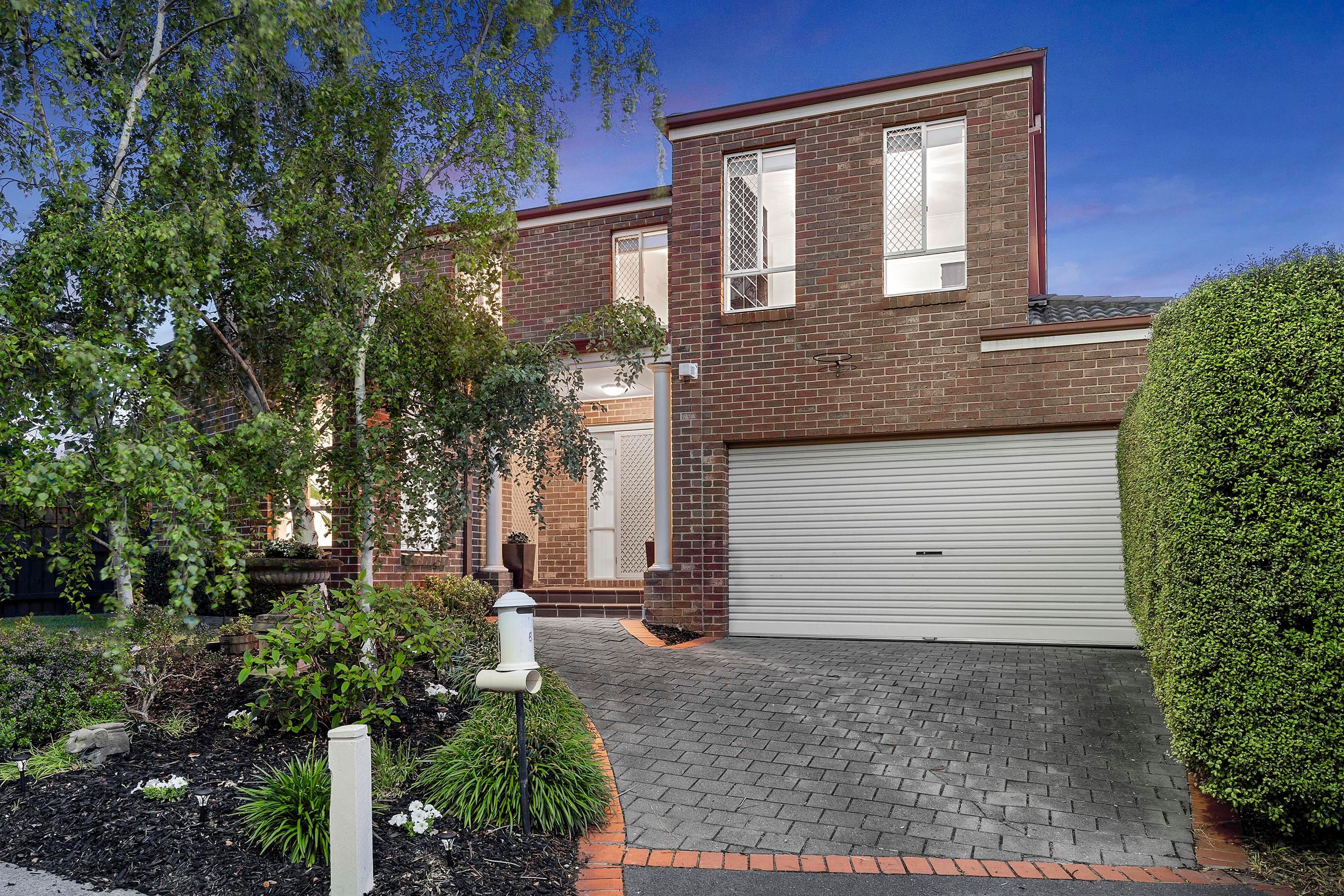 8 Strathbogie Walk, Burwood East VIC 3151, Burwood East - Image 1