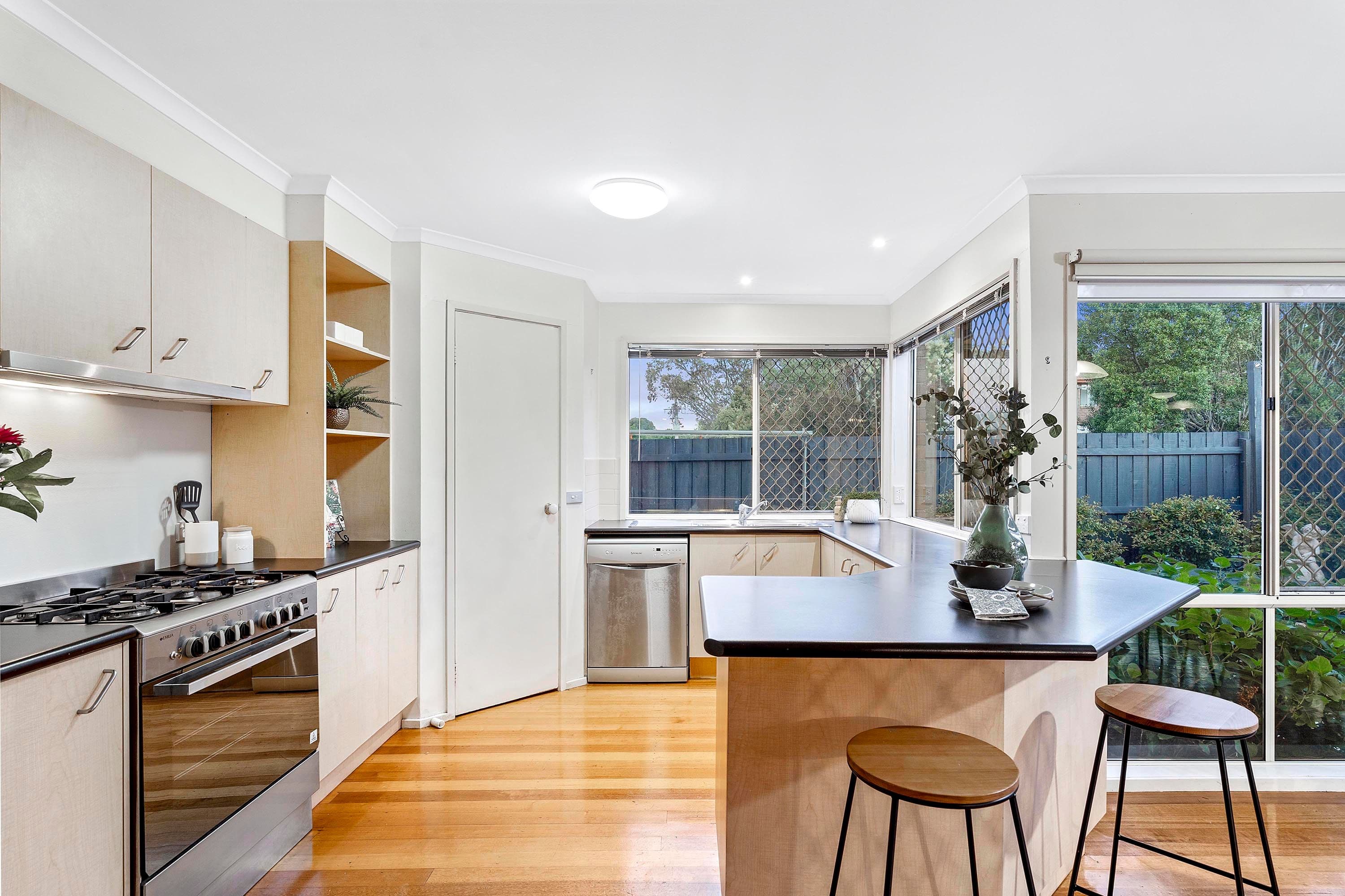8 Strathbogie Walk, Burwood East VIC 3151, Burwood East - Thumbnail 7