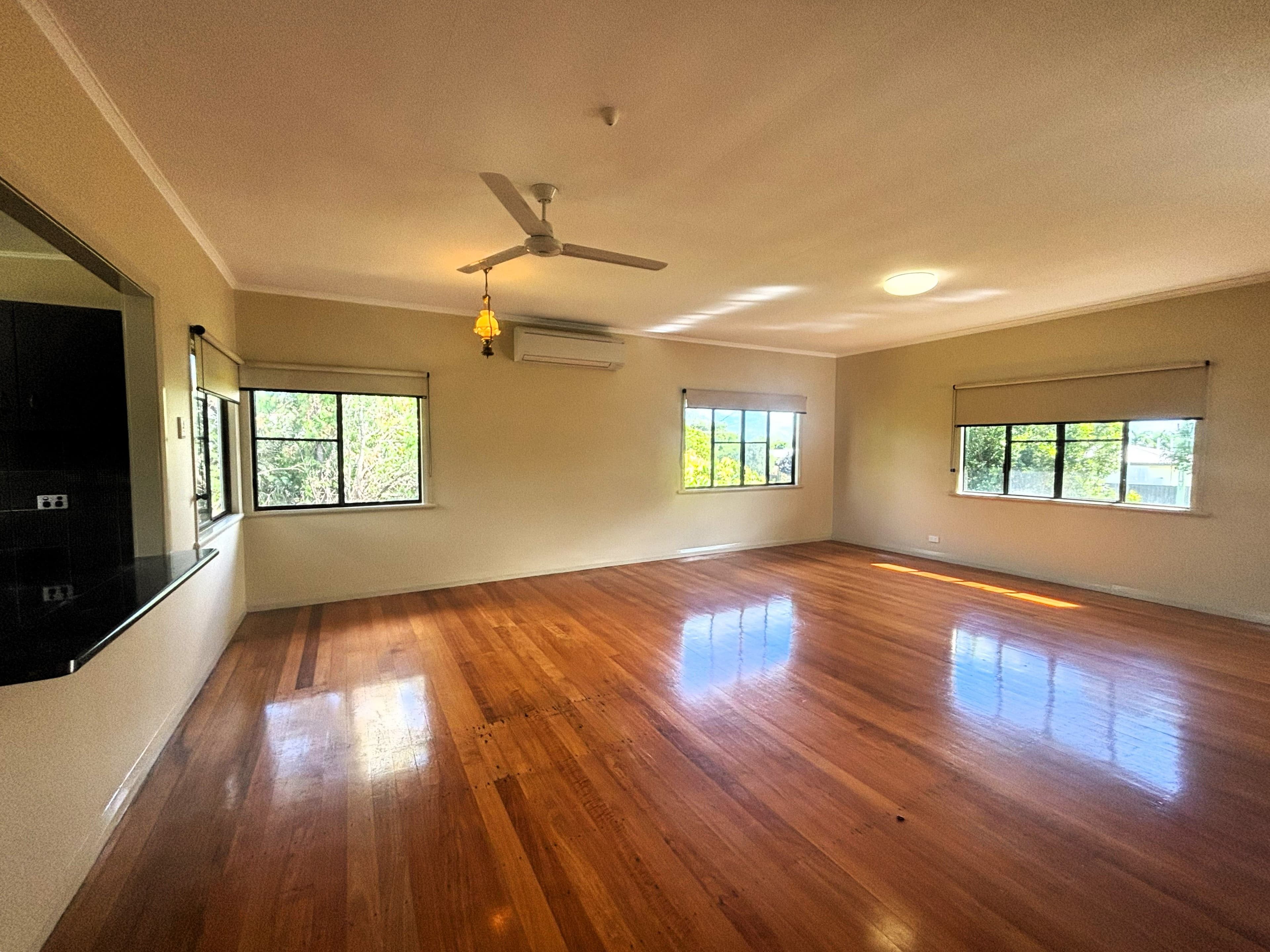 7 Brown Street, Mareeba QLD 4880, Mareeba - Thumbnail 4
