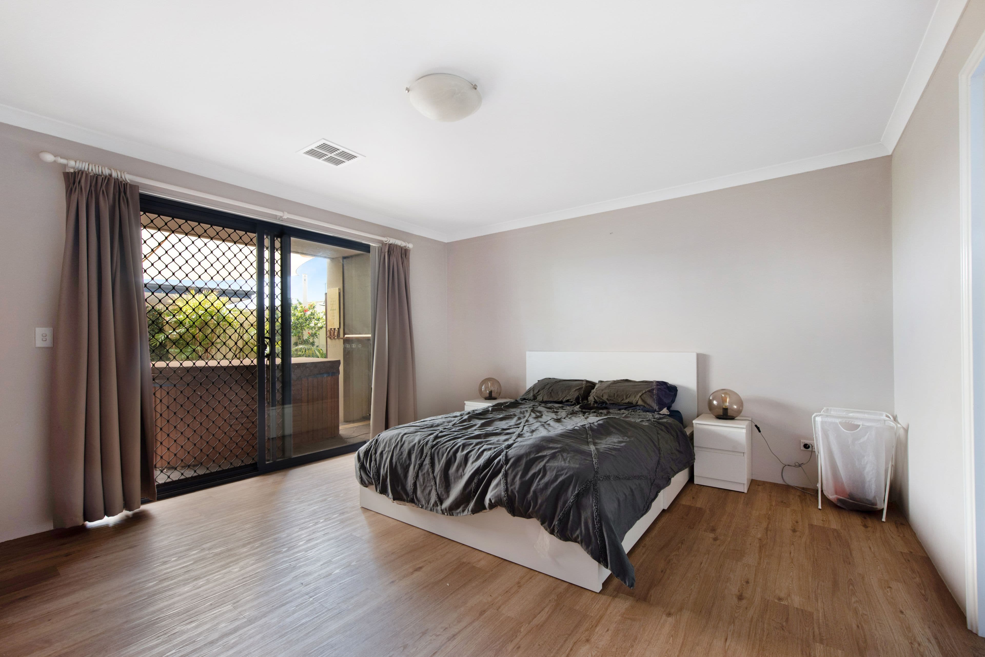 10A Edgewater Close, Glenfield WA 6532, Glenfield - Thumbnail 5