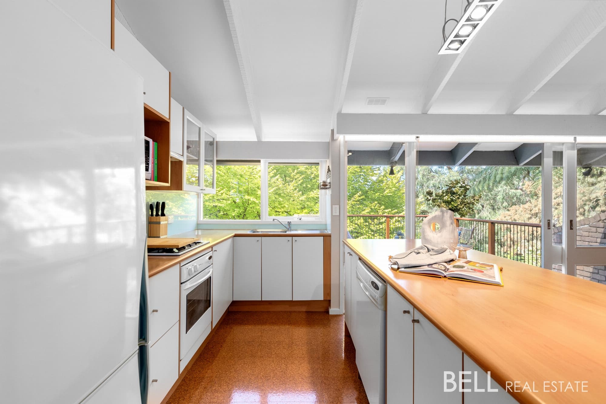 26 Hunter Street, MONBULK, Monbulk - Thumbnail 4