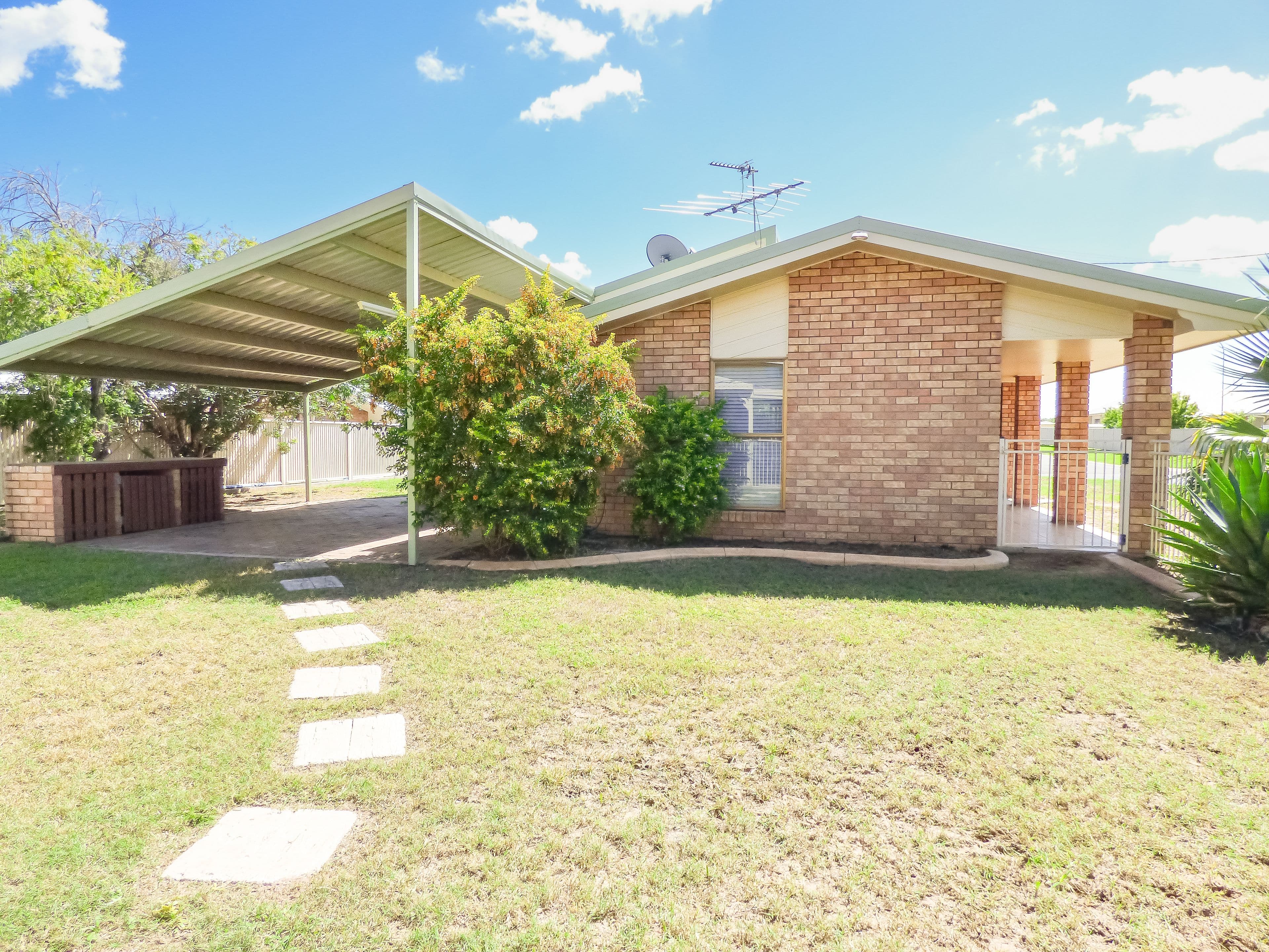 16 Edna Street, Roma QLD 4455, Roma - Image 1