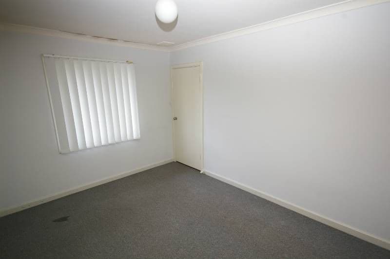 29 Stroughton Road, WESTMINSTER WA 6061, Westminster - Thumbnail 8