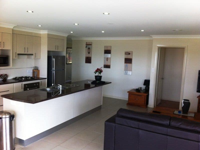48 Jonathon Road, ORANGE NSW 2800, Orange - Thumbnail 3
