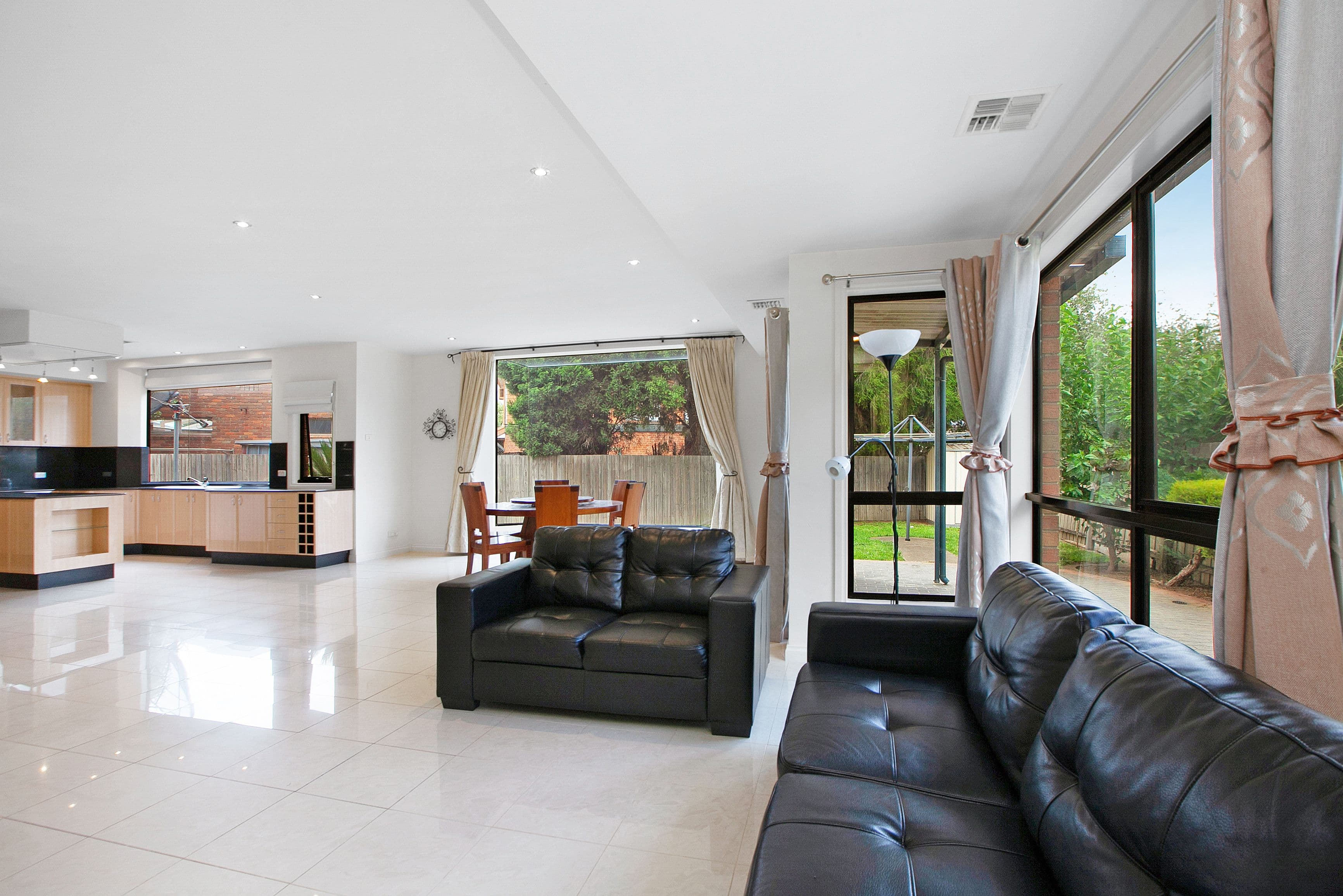 8 Ann Court, Bundoora VIC 3083, Bundoora - Thumbnail 4