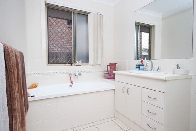 48 Silver Gull Street, COOMERA QLD 4209, Coomera - Thumbnail 6