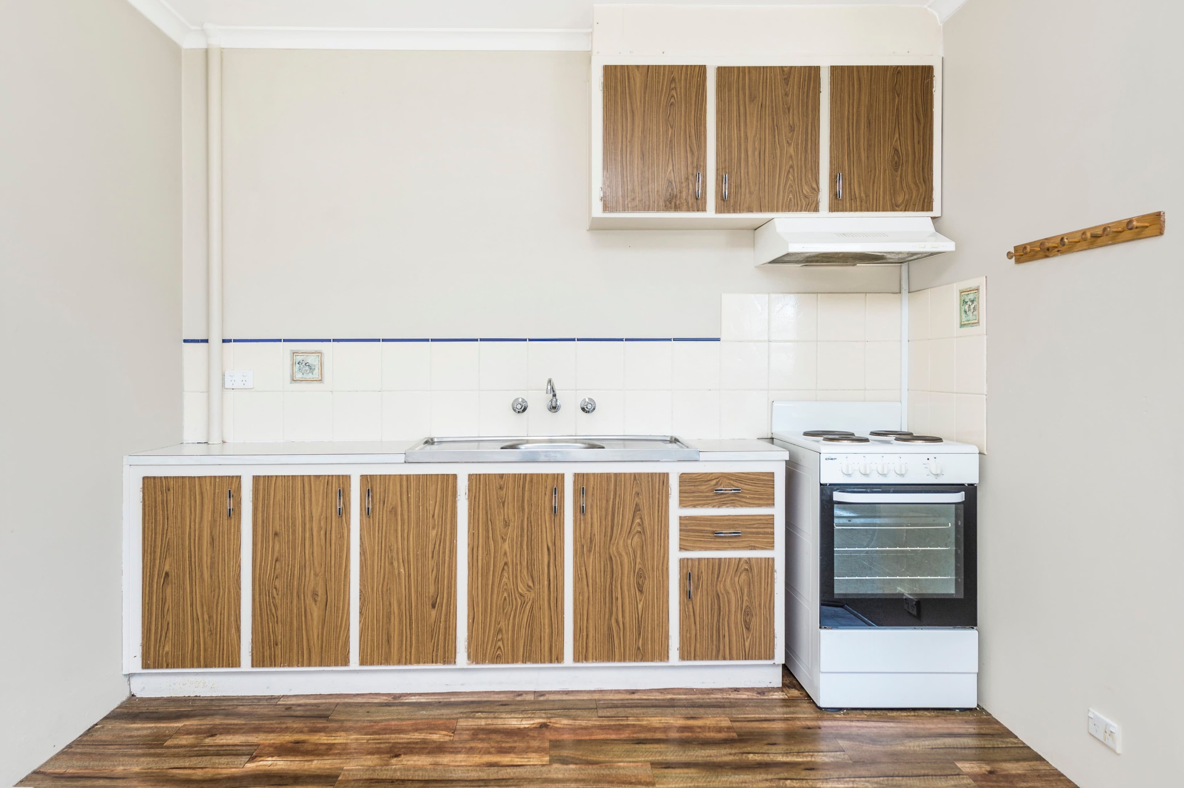 56 Crest Road, Queanbeyan NSW 2620, Queanbeyan - Thumbnail 3