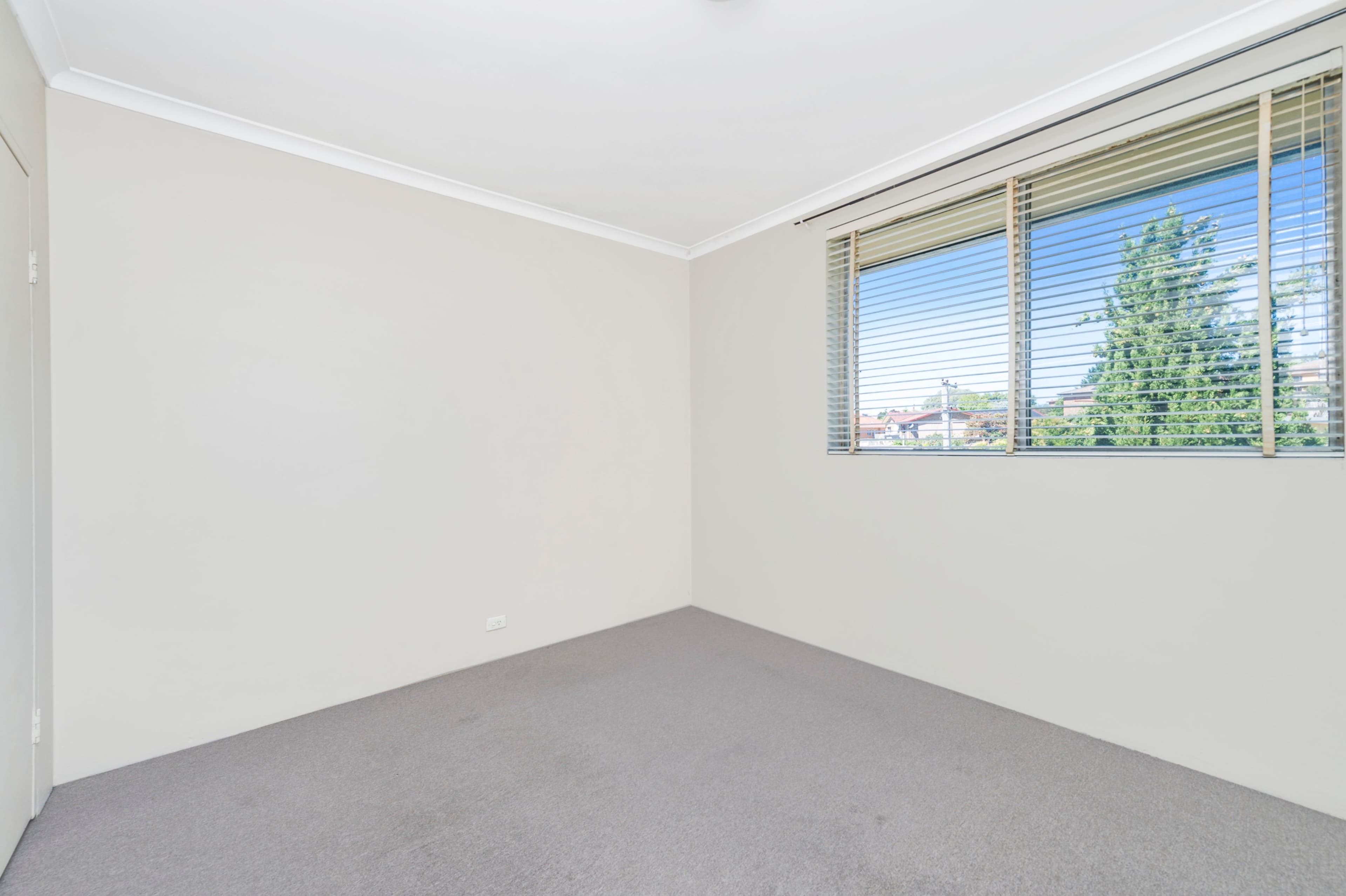 56 Crest Road, Queanbeyan NSW 2620, Queanbeyan - Thumbnail 6