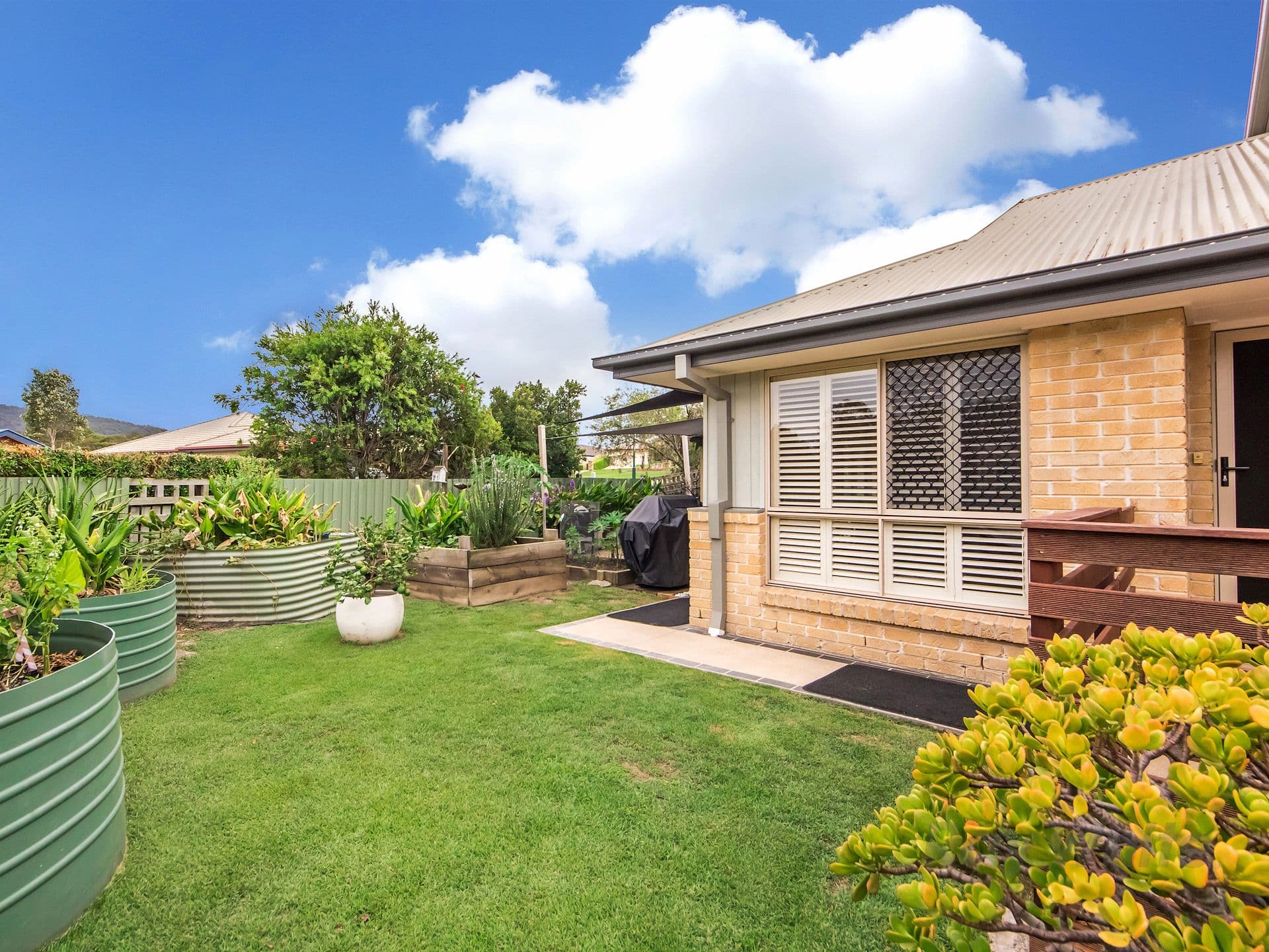 2 Carob Court, Ormeau QLD 4208, Ormeau - Thumbnail 2