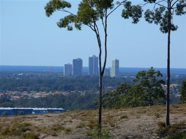 22 Wunburra Circuit, PACIFIC PINES QLD 4211, Pacific Pines - Thumbnail 2