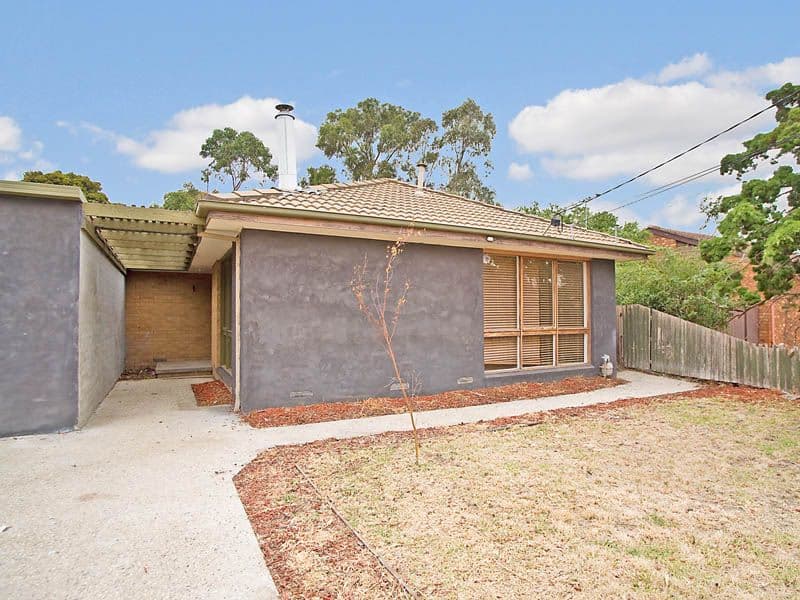 70 Lenoak Street, GLADSTONE PARK VIC 3043, Gladstone Park - Image 1