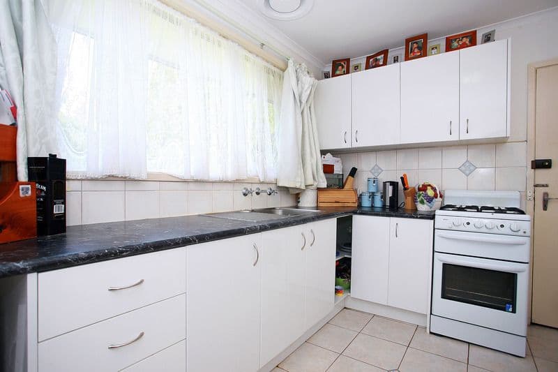 12 William Avenue, DANDENONG VIC 3175, Dandenong - Thumbnail 2