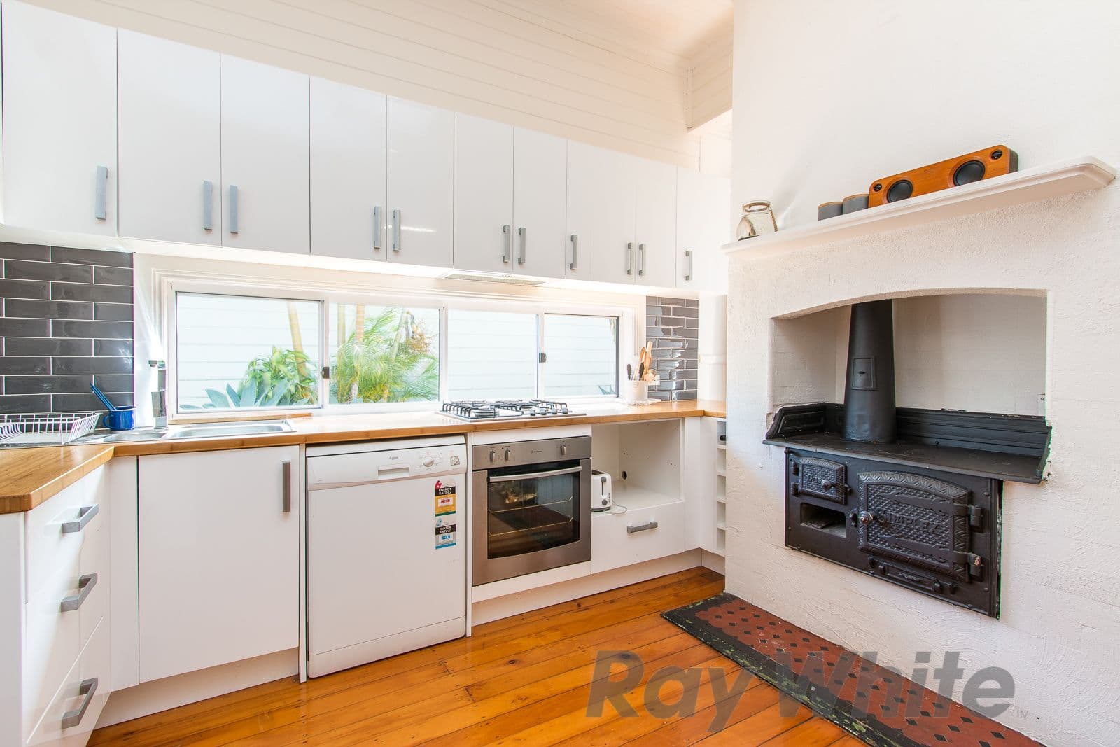 1504 Morven Road, Dundee, Dundee - Thumbnail 2