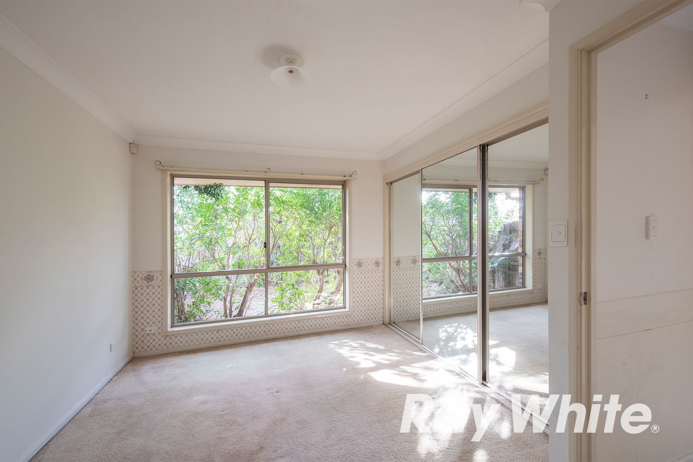 8 Woodley Avenue, Loganholme QLD 4129, Loganholme - Thumbnail 6