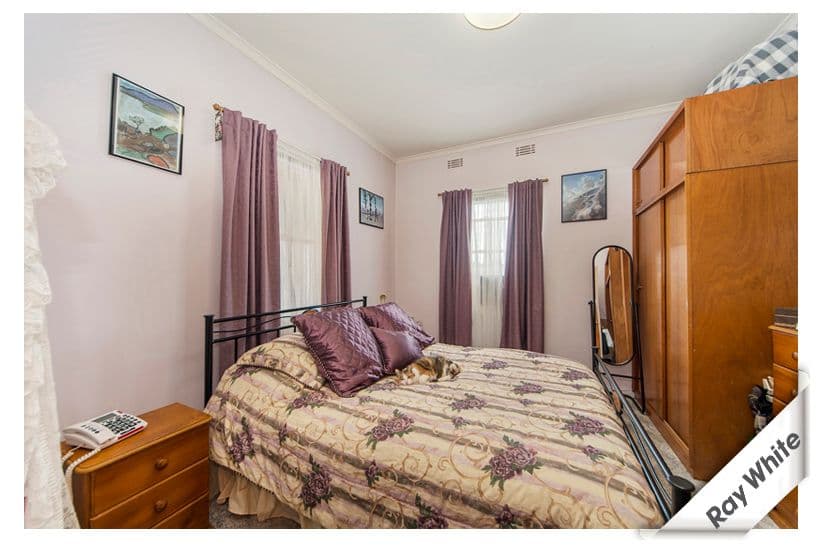 18 Bungendore Road, QUEANBEYAN NSW 2620, Queanbeyan East - Thumbnail 8