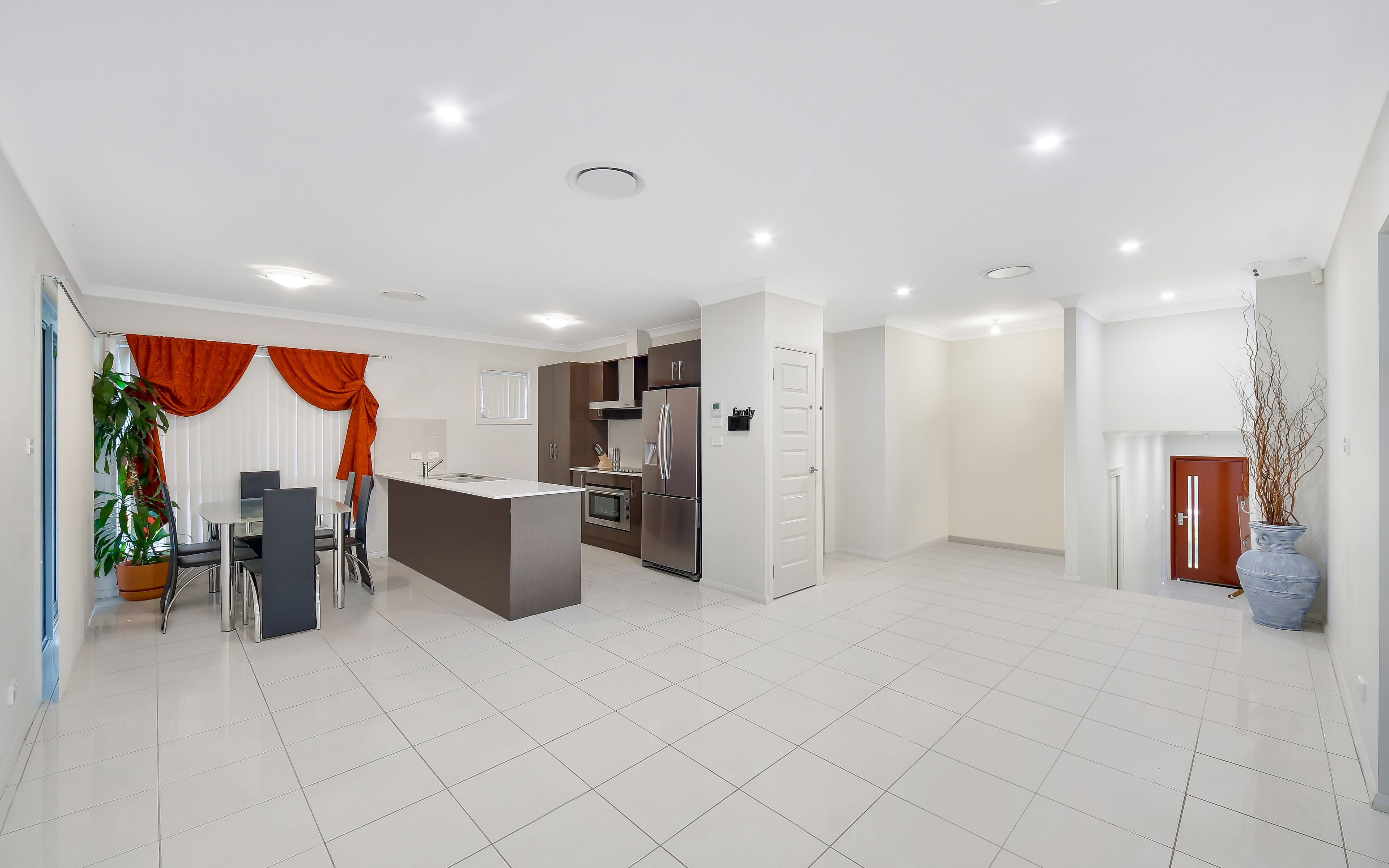 7 Phillip Street, Campbelltown NSW 2560, Campbelltown - Thumbnail 3