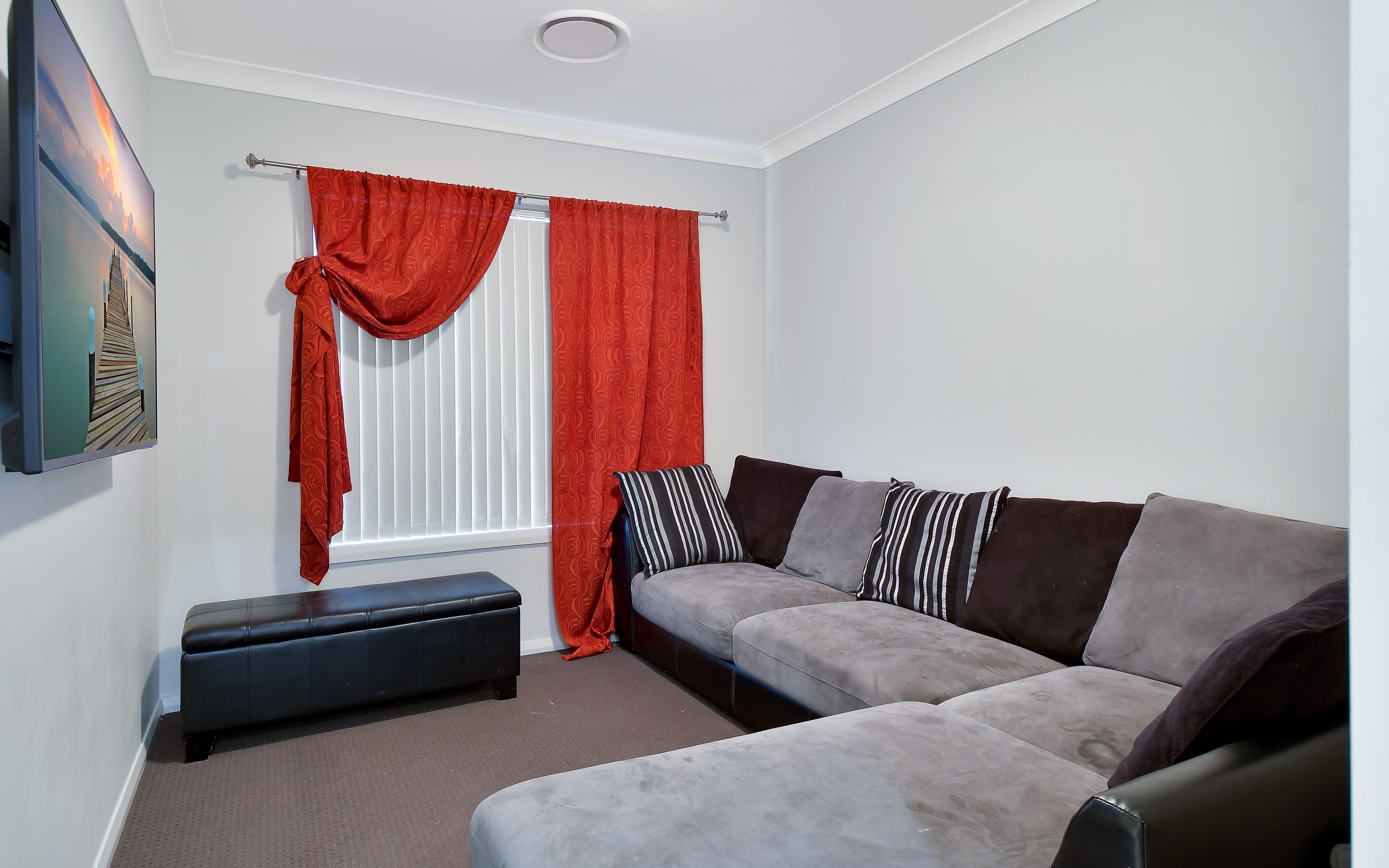 7 Phillip Street, Campbelltown NSW 2560, Campbelltown - Thumbnail 5