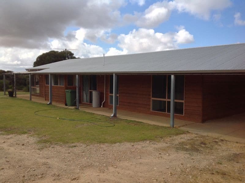 18 Redheart Court, LANCELIN WA 6044, Lancelin - Thumbnail 2