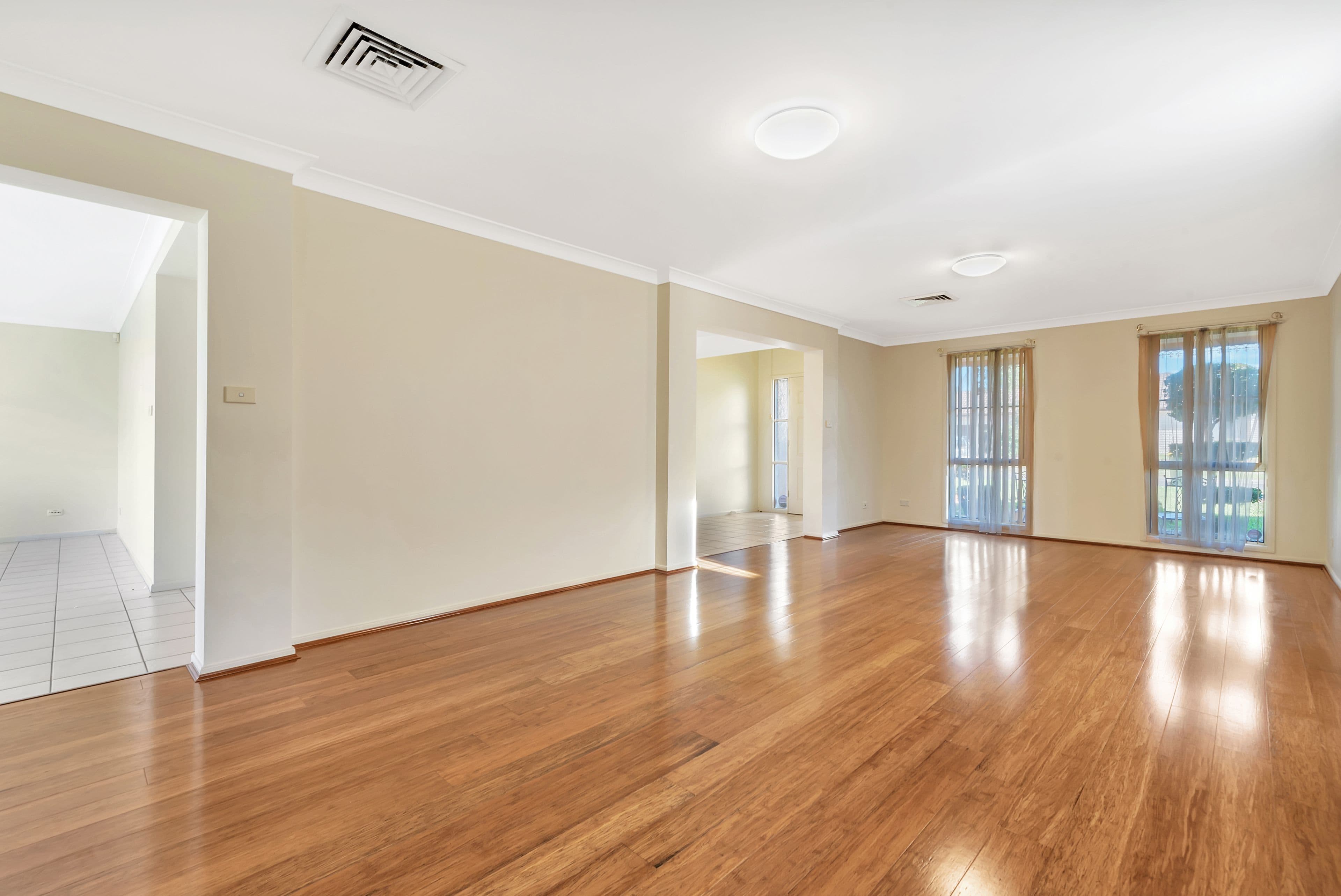 68 Tamworth Crescent, Hoxton Park - Thumbnail 2