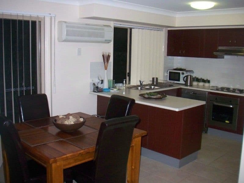92 Coora Street, WISHART QLD 4122, Wishart - Thumbnail 2