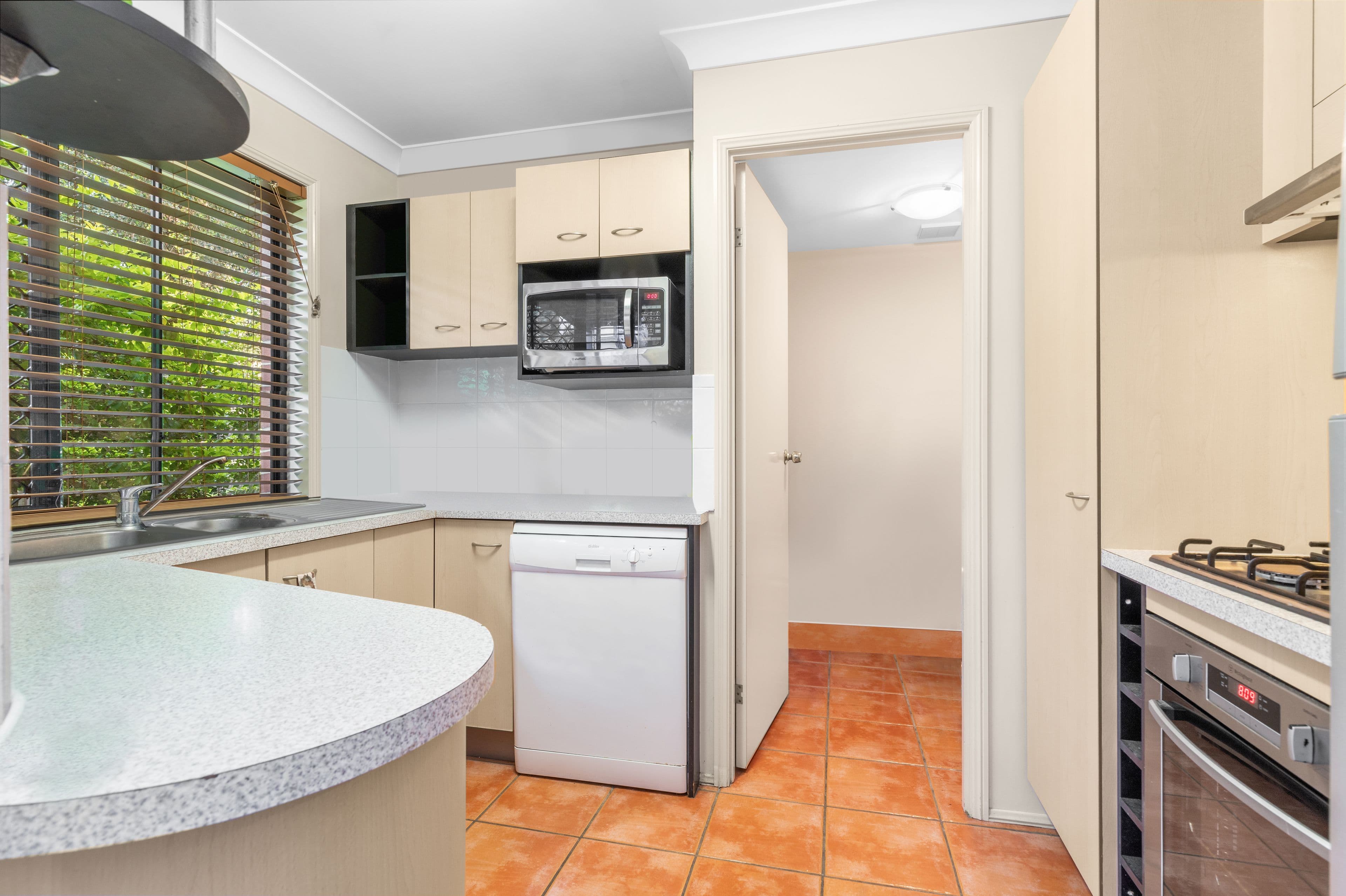 8 Bermingham Street, Alderley QLD 4051, Alderley - Thumbnail 5
