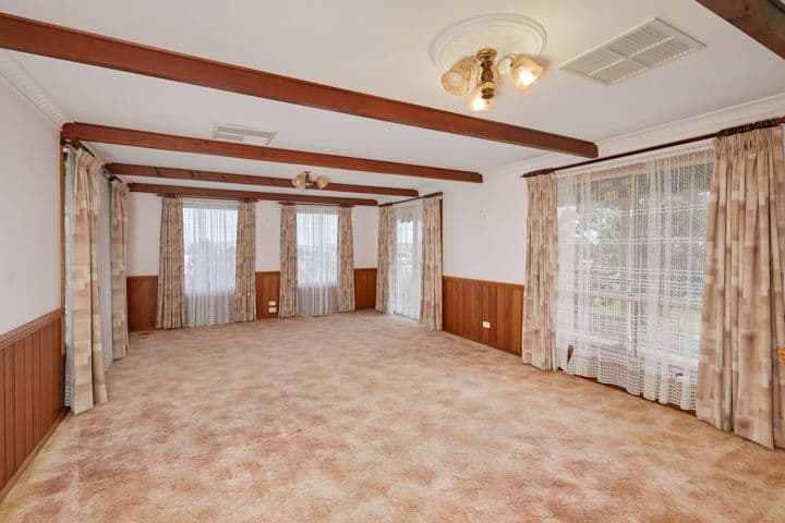 12 Cassia Way, Junee NSW 2663, Junee - Thumbnail 2