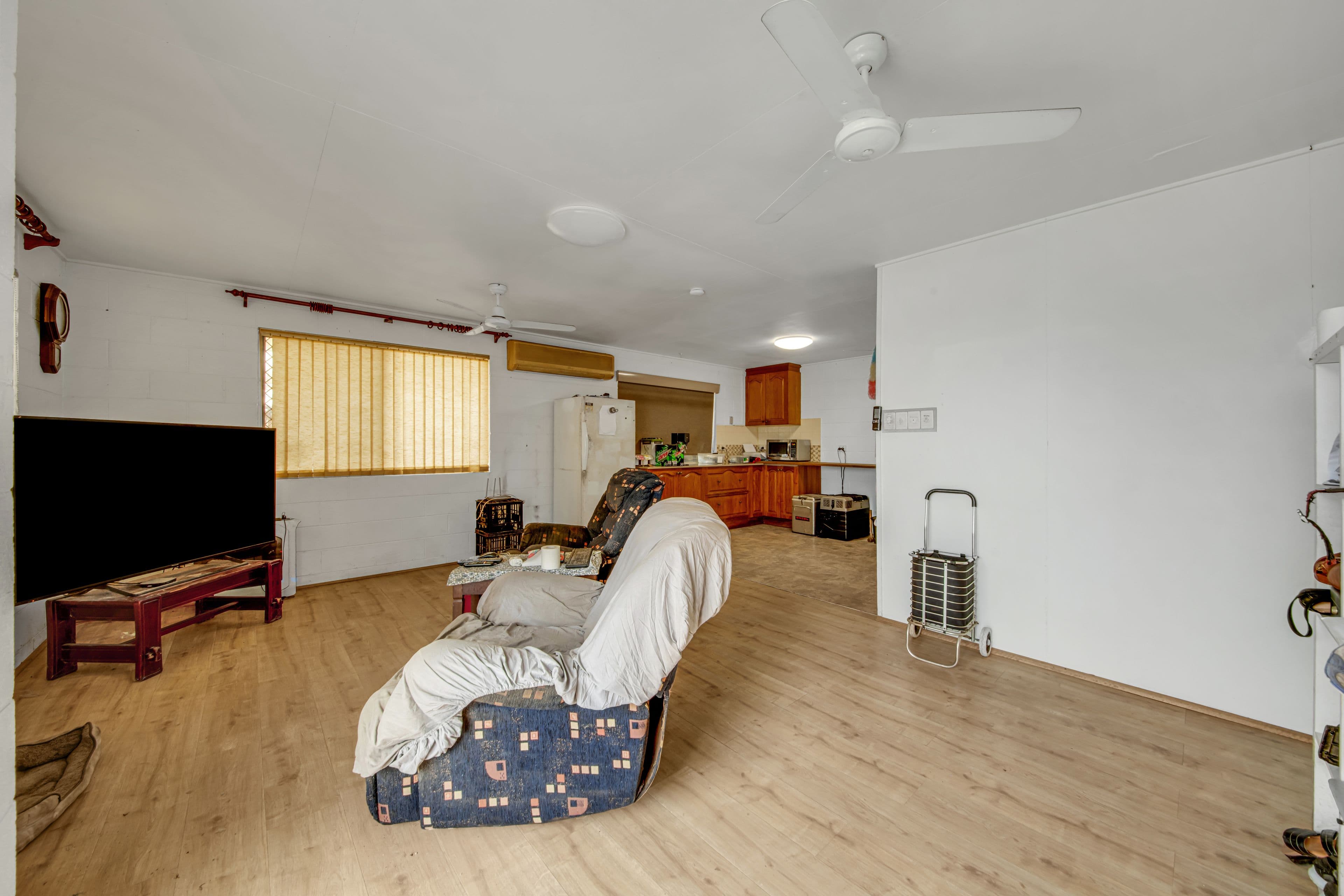 7 Whiting Street, Toolooa QLD 4680, Toolooa - Thumbnail 2