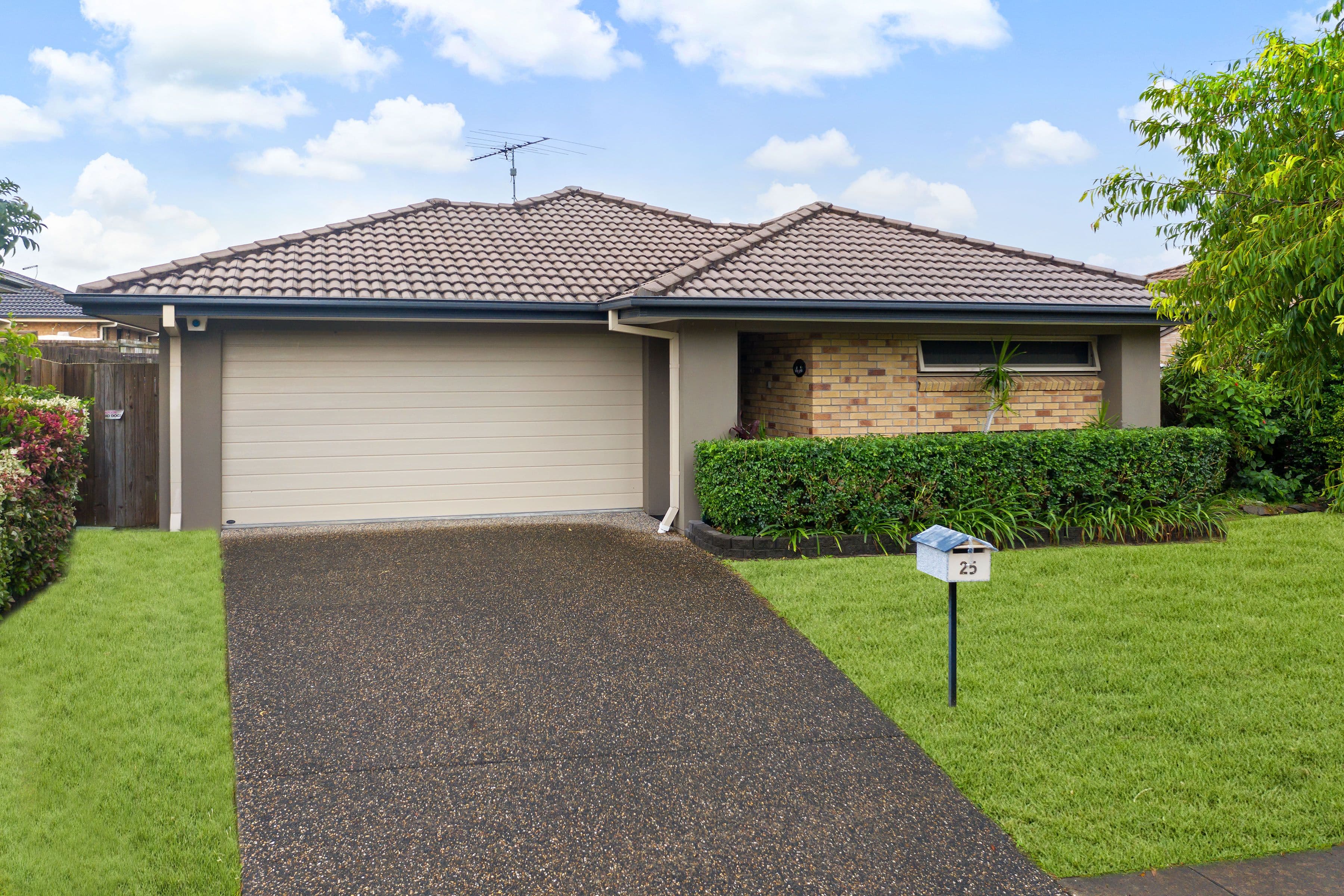 25 Coldstream Way, Holmview QLD 4207, Holmview - Image 1