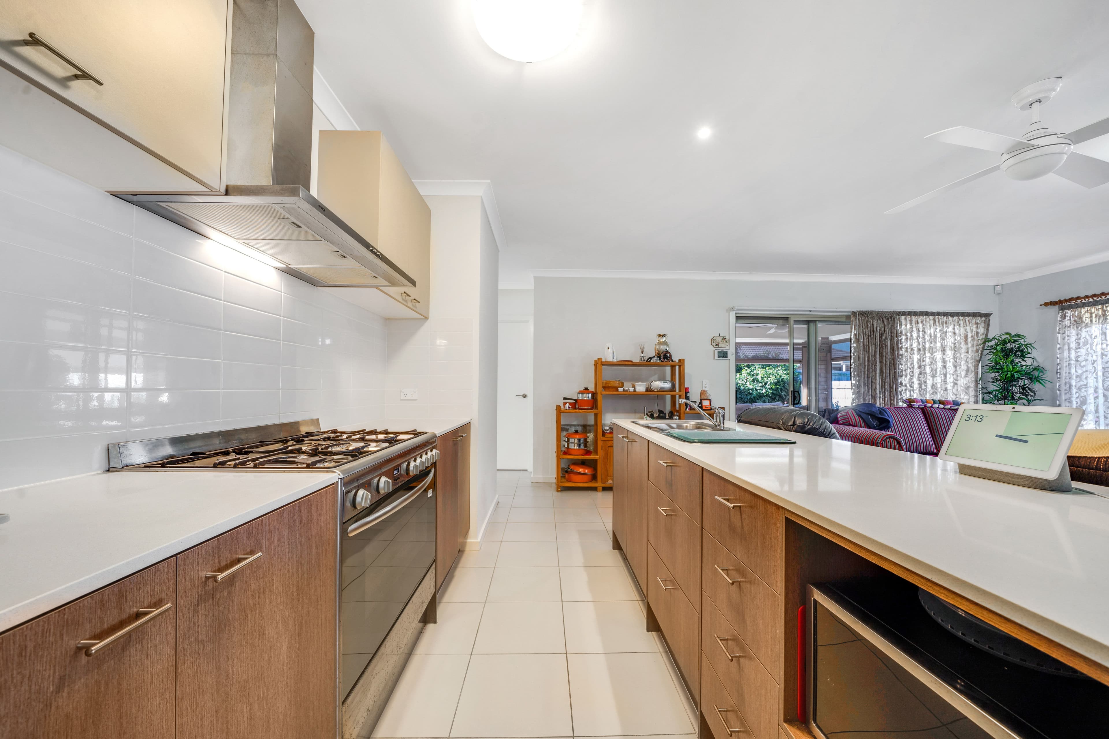 25 Coldstream Way, Holmview QLD 4207, Holmview - Thumbnail 2