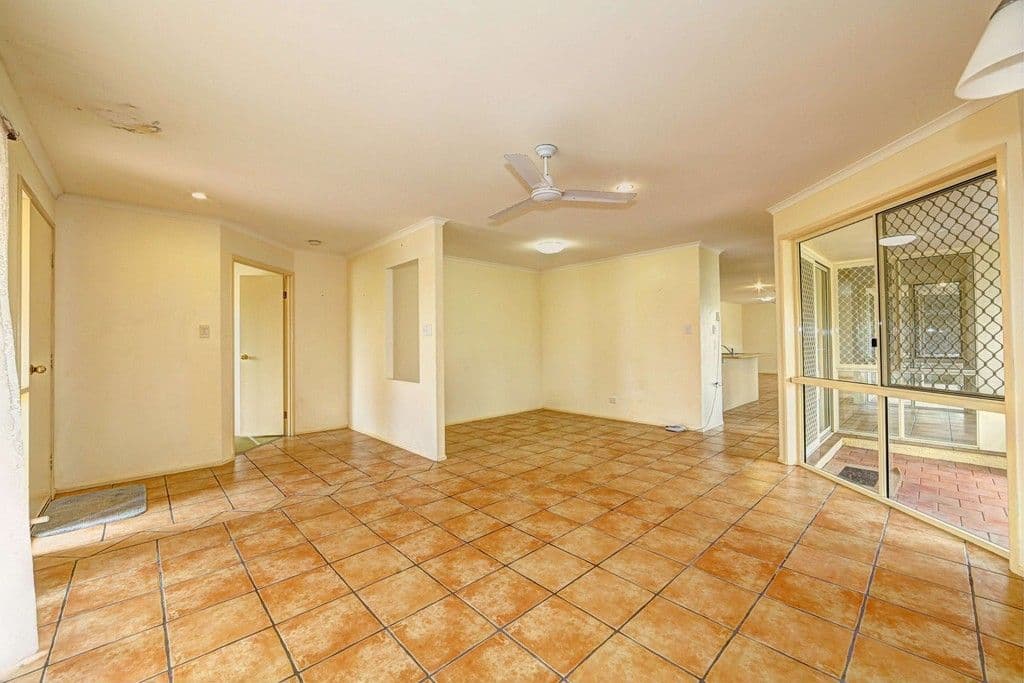 14 Birdwood Cresent, BARGARA QLD 4670, Bargara - Thumbnail 4