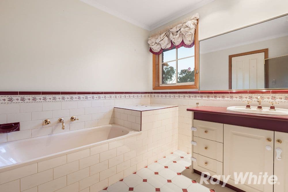 167 Blossom Park Drive, Mill Park VIC 3082, Mill Park - Thumbnail 8