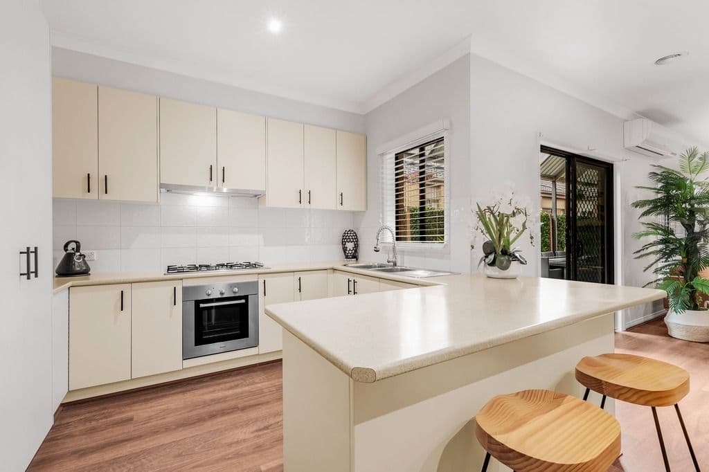 14 Nighthawk Boulevard, South Morang VIC 3752, South Morang - Thumbnail 4