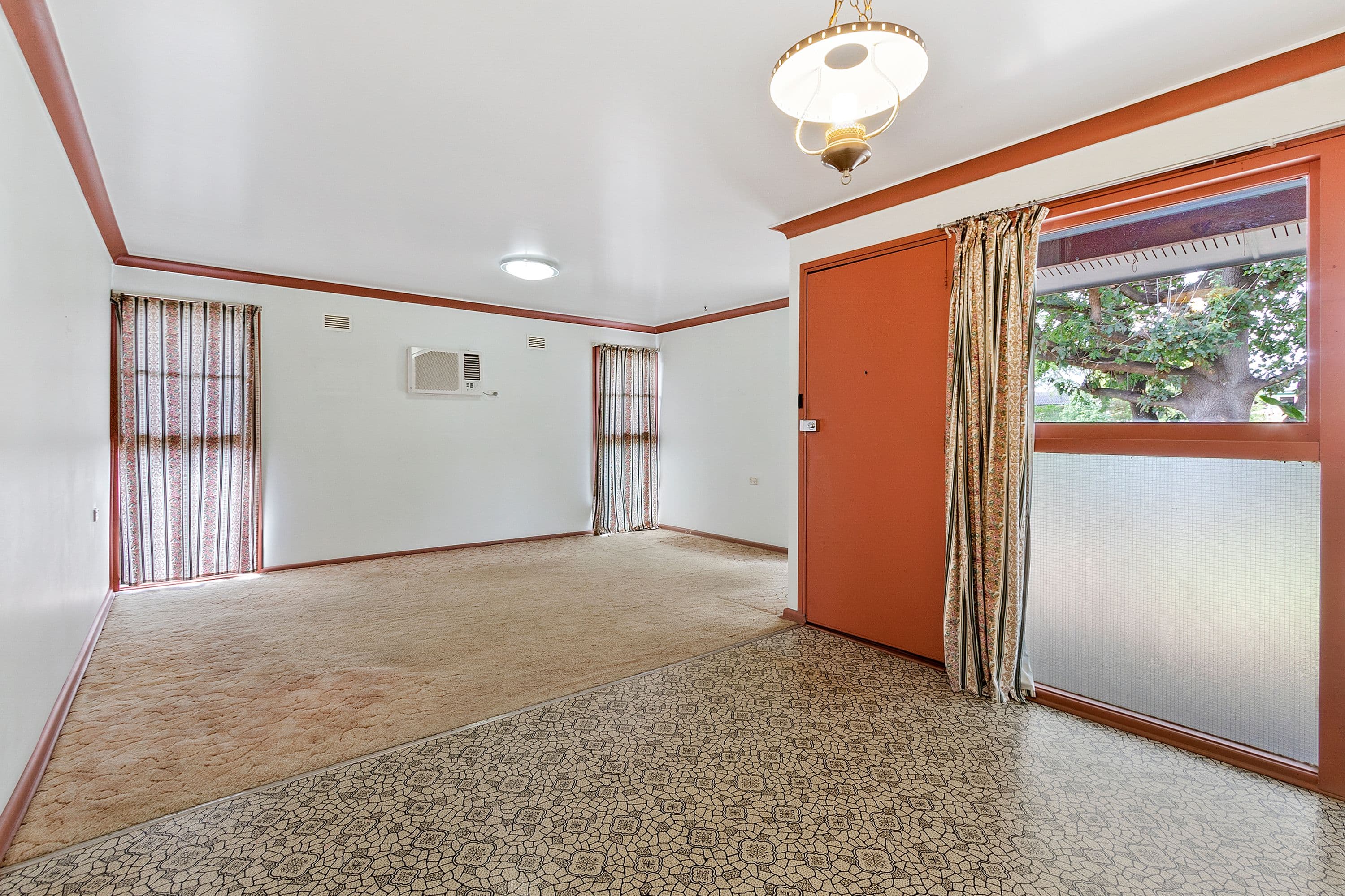 56 Enfield Avenue, North Richmond - Thumbnail 3