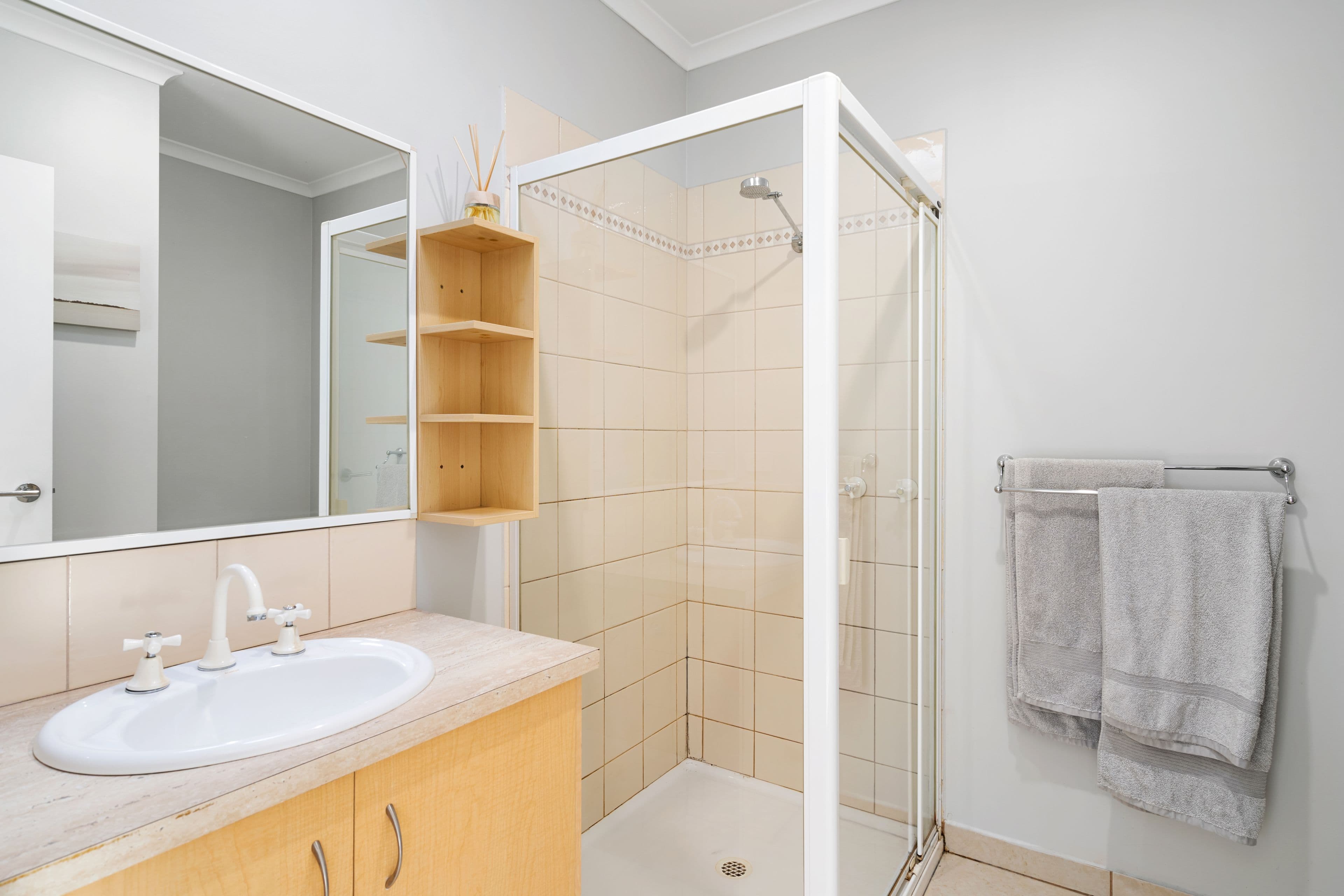 2A Warrawee Drive, Bundoora VIC 3083, Bundoora - Thumbnail 8