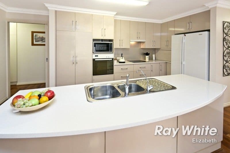 9 Windsor Court, CRAIGMORE SA 5114, Craigmore - Thumbnail 5