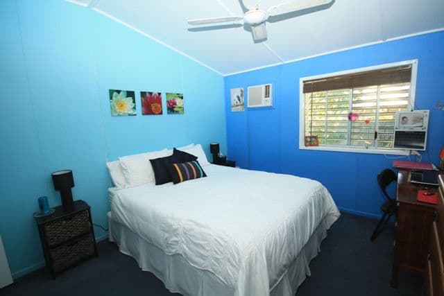 19 Brolga Street, LONGREACH QLD 4730, Longreach - Thumbnail 6