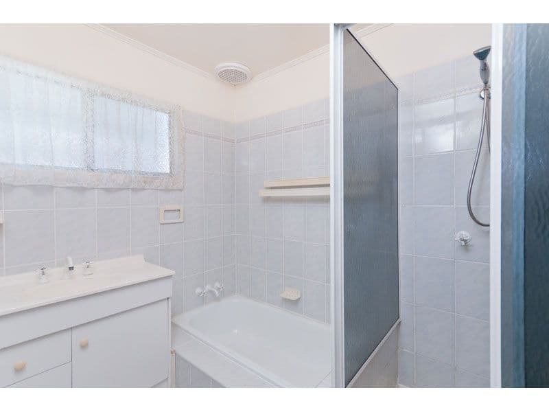15 Joalah Crescent, FERNY HILLS QLD 4055, Ferny Hills - Thumbnail 8