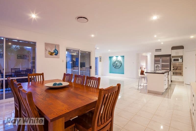 29 Caswell Crescent, REDLAND BAY QLD 4165, Redland Bay - Thumbnail 5