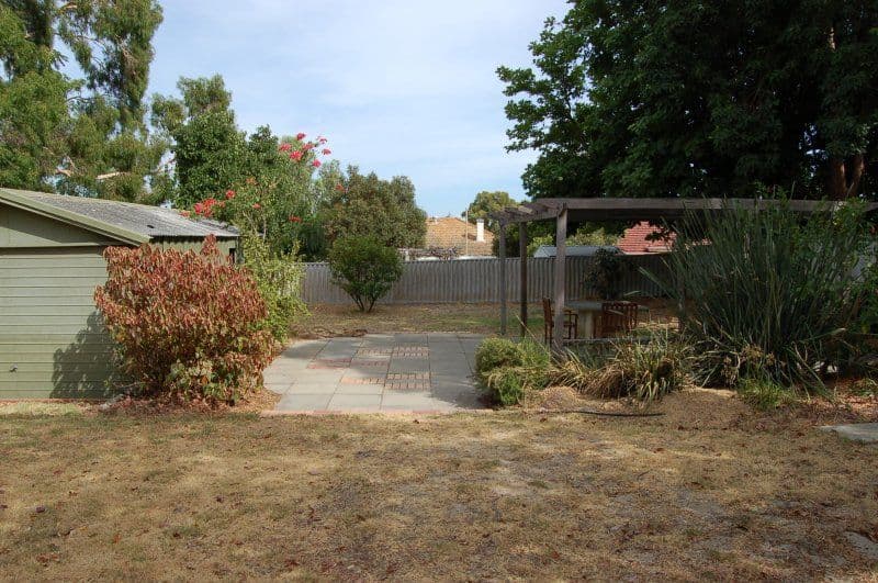 13 Riverview Road, EAST VICTORIA PARK WA 6101, East Victoria Park - Thumbnail 2