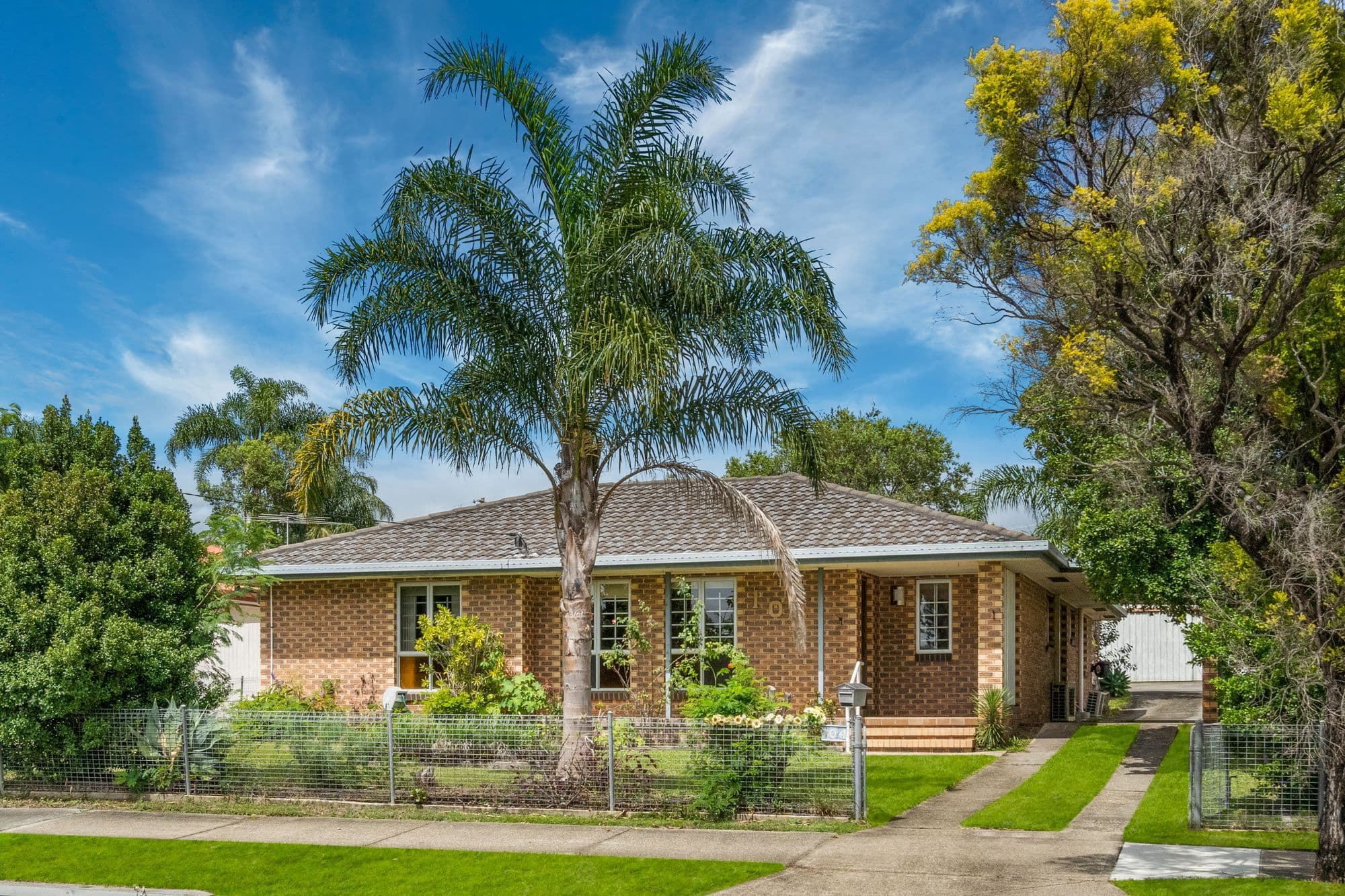 104 Milne Street, Mount Warren Park QLD 4207, Mount Warren Park - Thumbnail 3