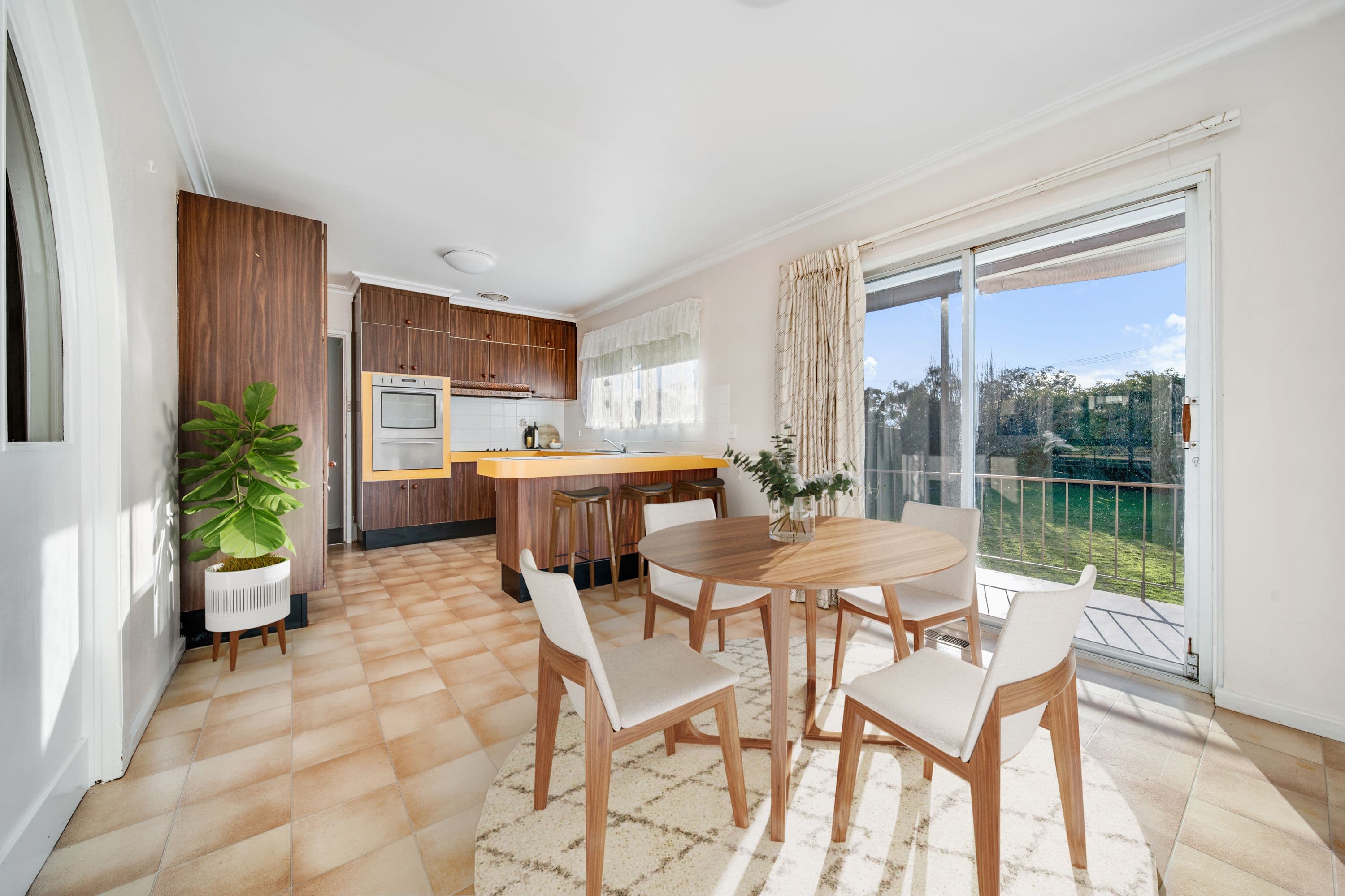 12 Mawson Drive, Mawson ACT 2607, Mawson - Thumbnail 3