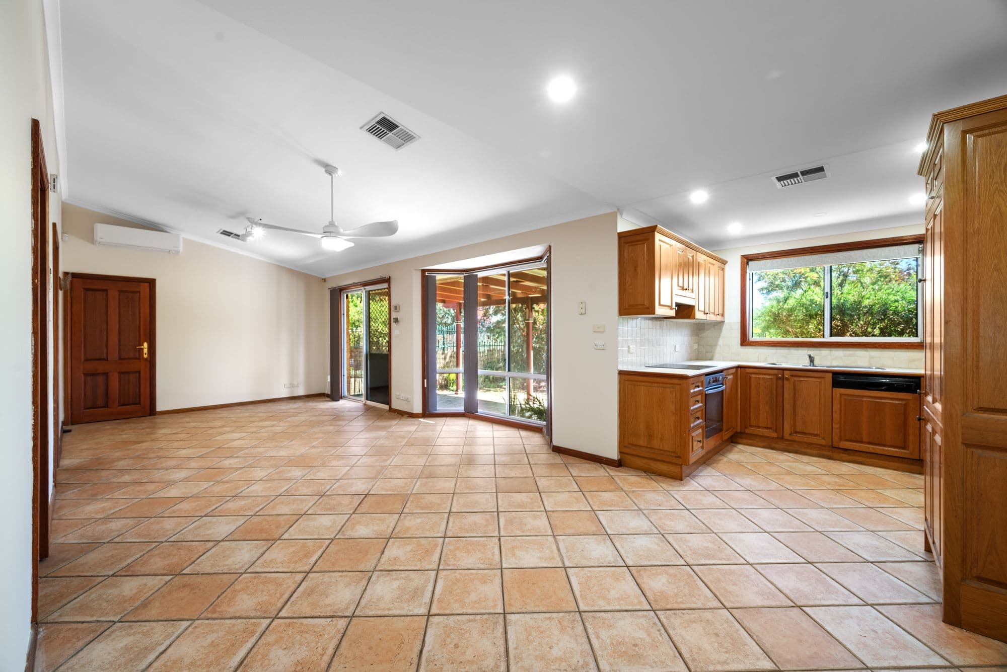 27 Pritchard Place, Glenmore Park NSW 2745, Glenmore Park - Thumbnail 5