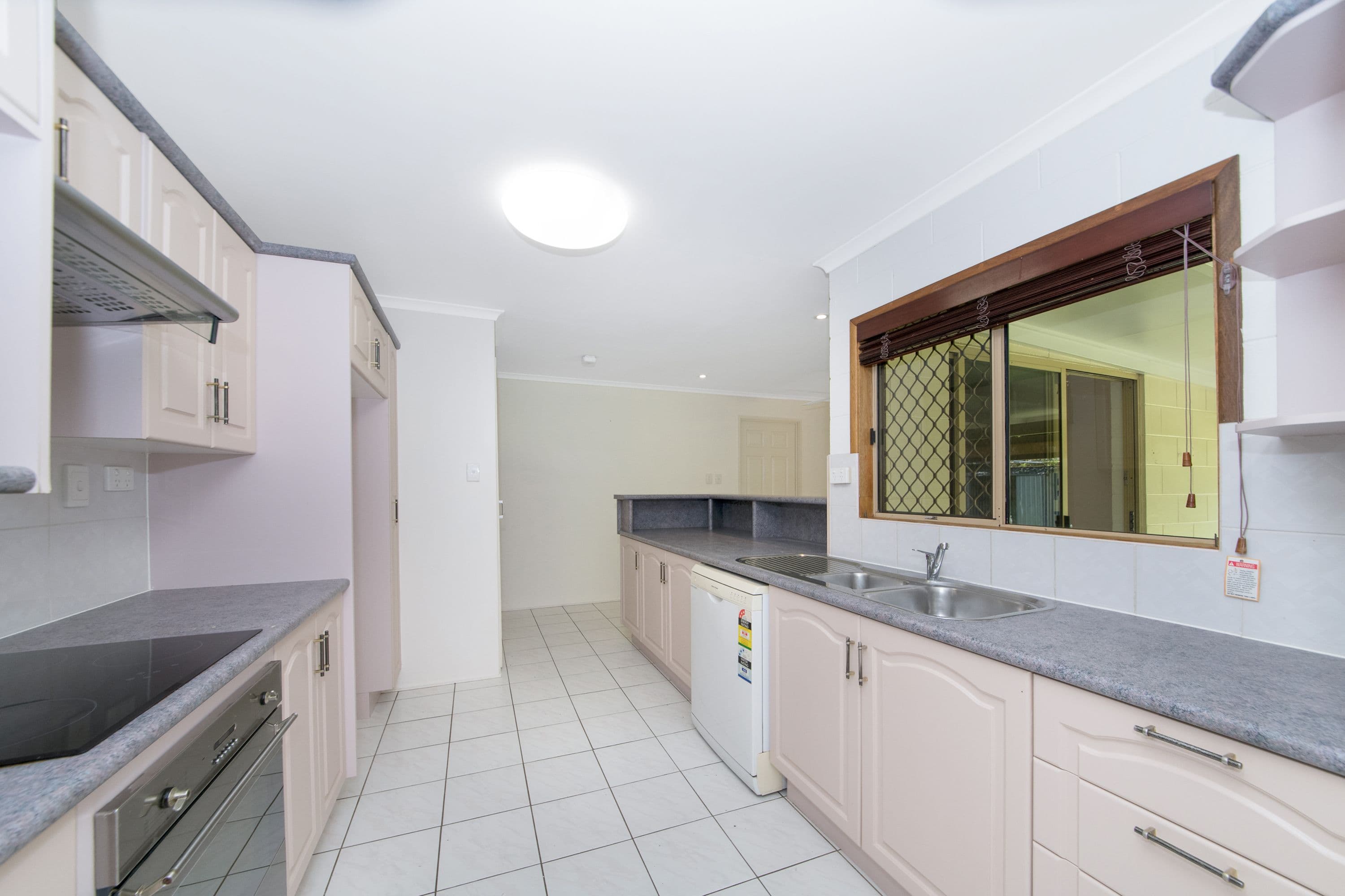 17 Corveth Street, Thuringowa Central QLD 4817, Thuringowa Central - Thumbnail 2